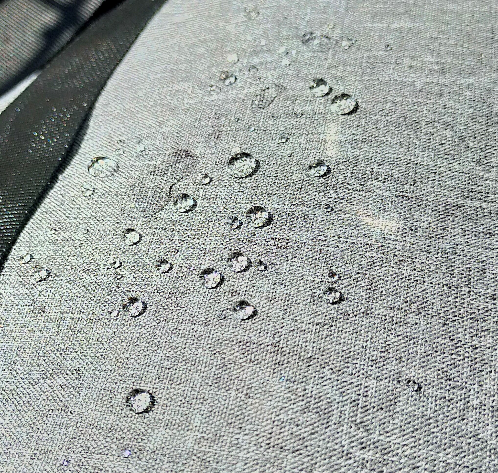 撥水加工で汚れにくい