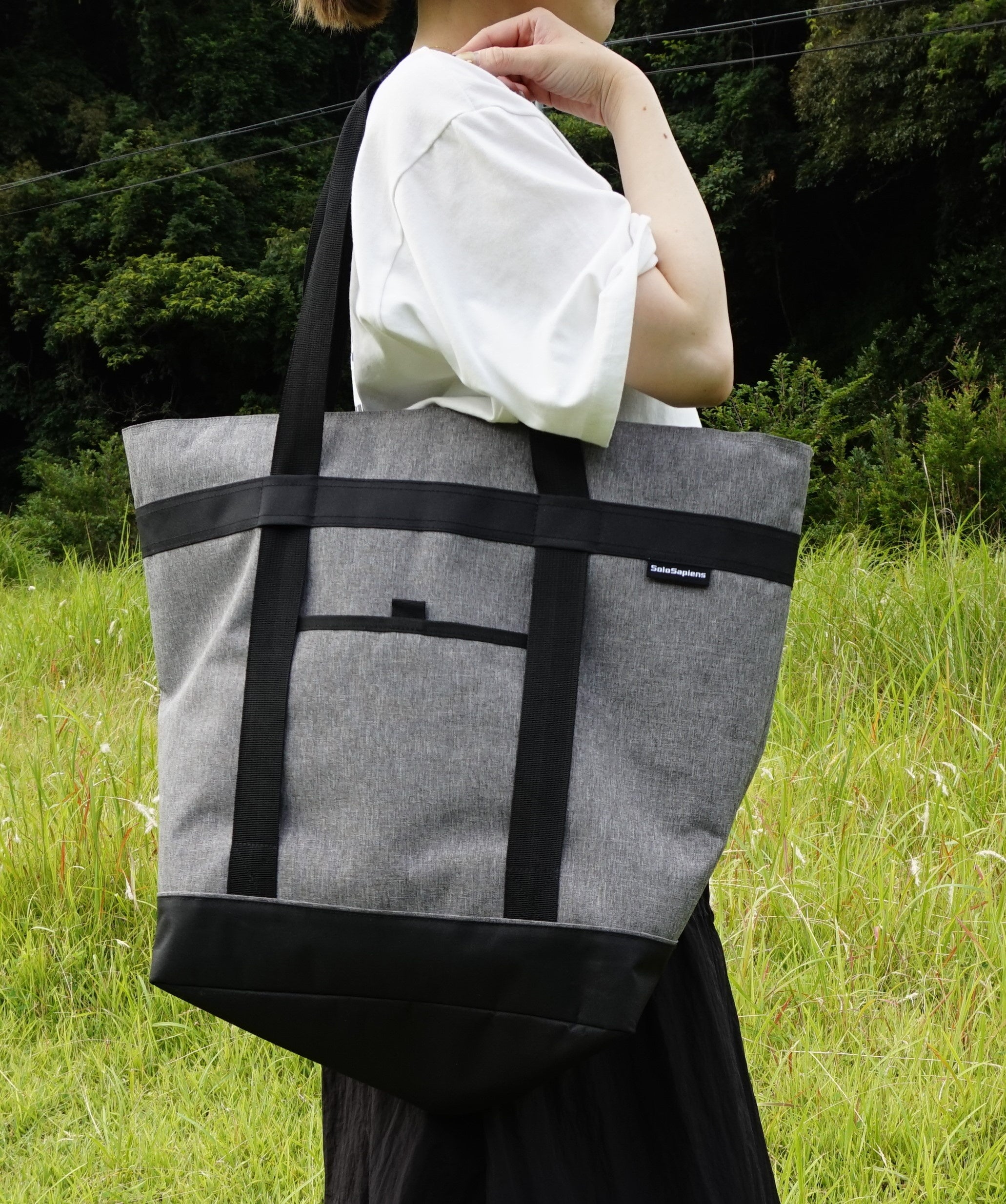 スタイリッシュな肩掛け式