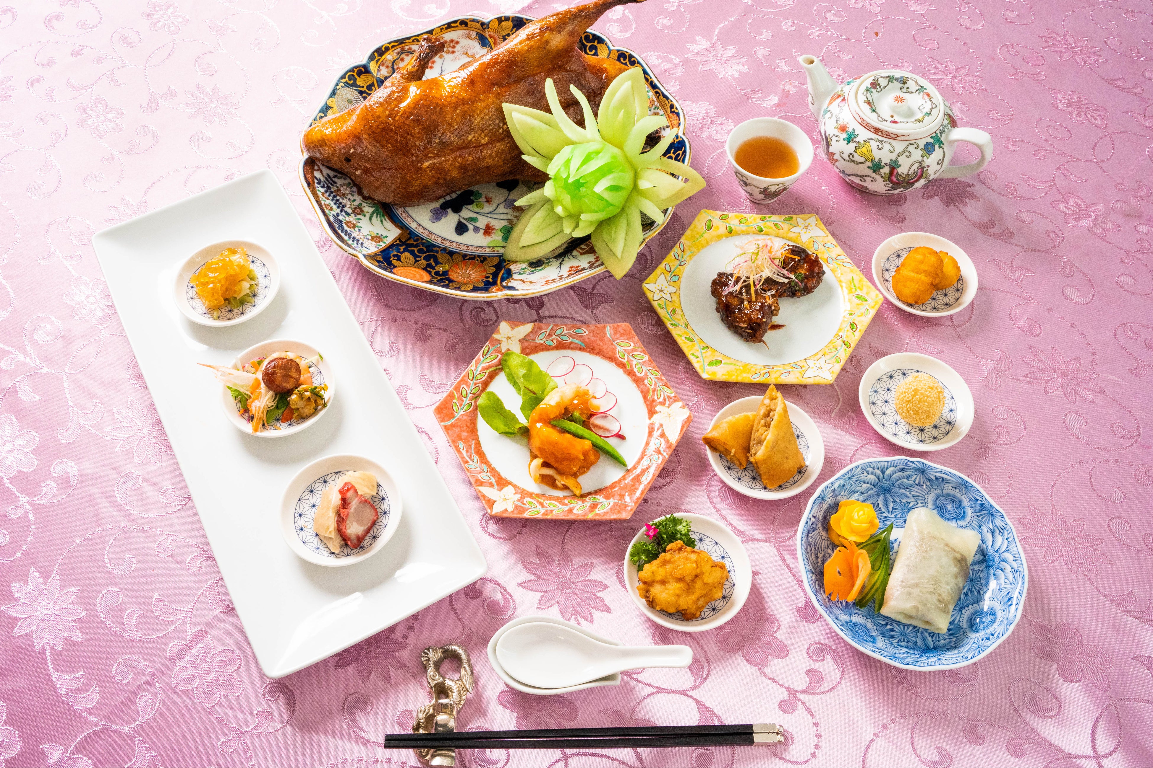 忘年会早得ドリンク付き！】銘店の美食ご予約受付中！オンライン