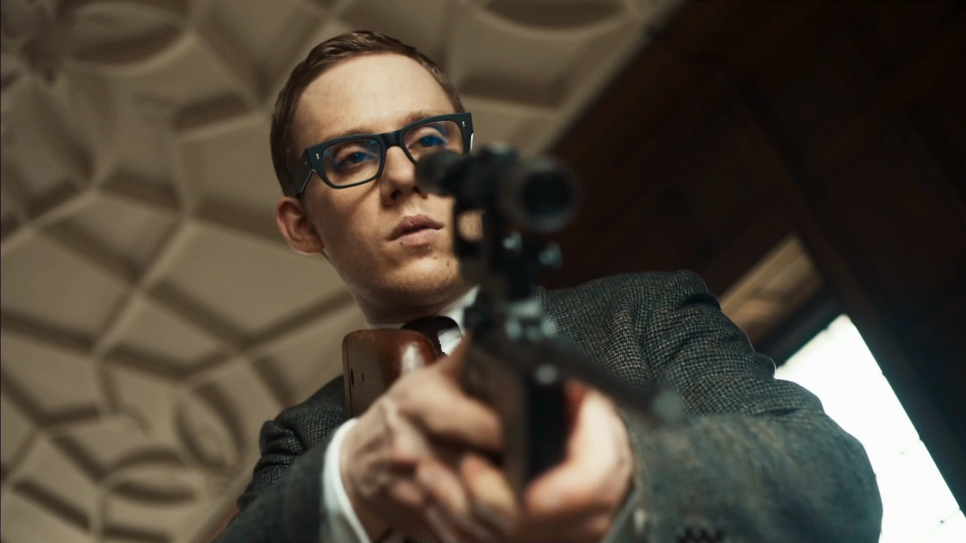 元祖 黒縁メガネスパイ 復活 海外ドラマ ハリー パーマー 国際諜報局 ロンドンから各キャスト スタッフの記者会見レポートが到着 無料放送情報 新場面写真解禁 株式会社スター チャンネルのプレスリリース