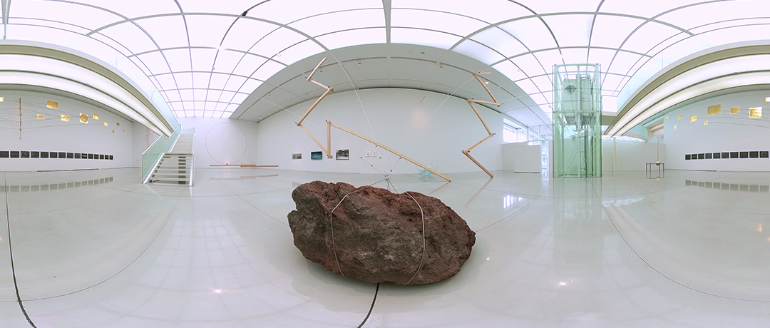 ©️植松奎二展「ナンセンスな旅への招待－みることの夢」