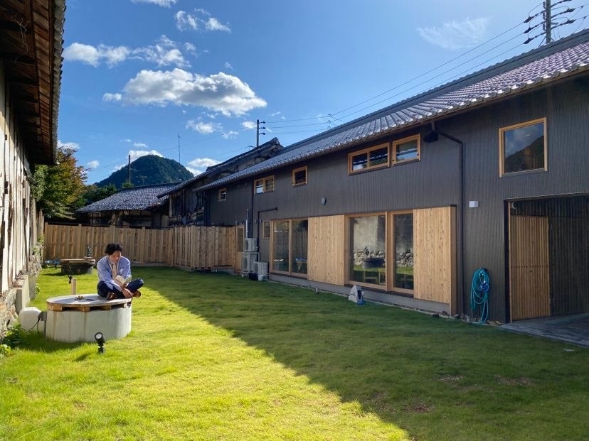 プライベート芝生エリア