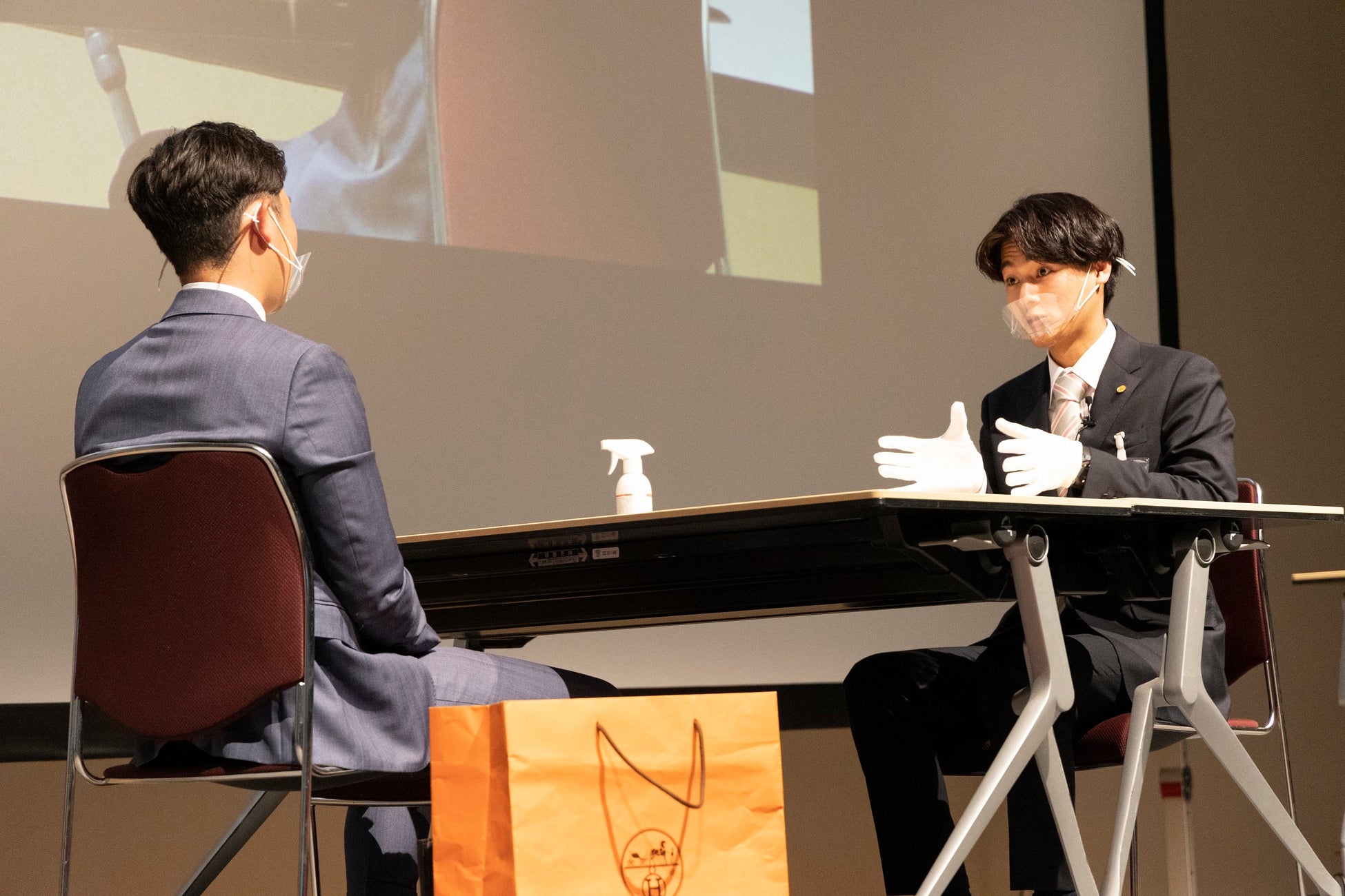 入社式及び早期キャリアアッププログラムの表彰 E 1グランプリを株式会社いーふらんが執り行いました 株式会社いーふらんのプレスリリース 入社式及び早期キャリアアッププログラムの表彰 E 1グランプリを株式会社いーふらんが執り行いました 株式会社いーふらんのプレスリリース