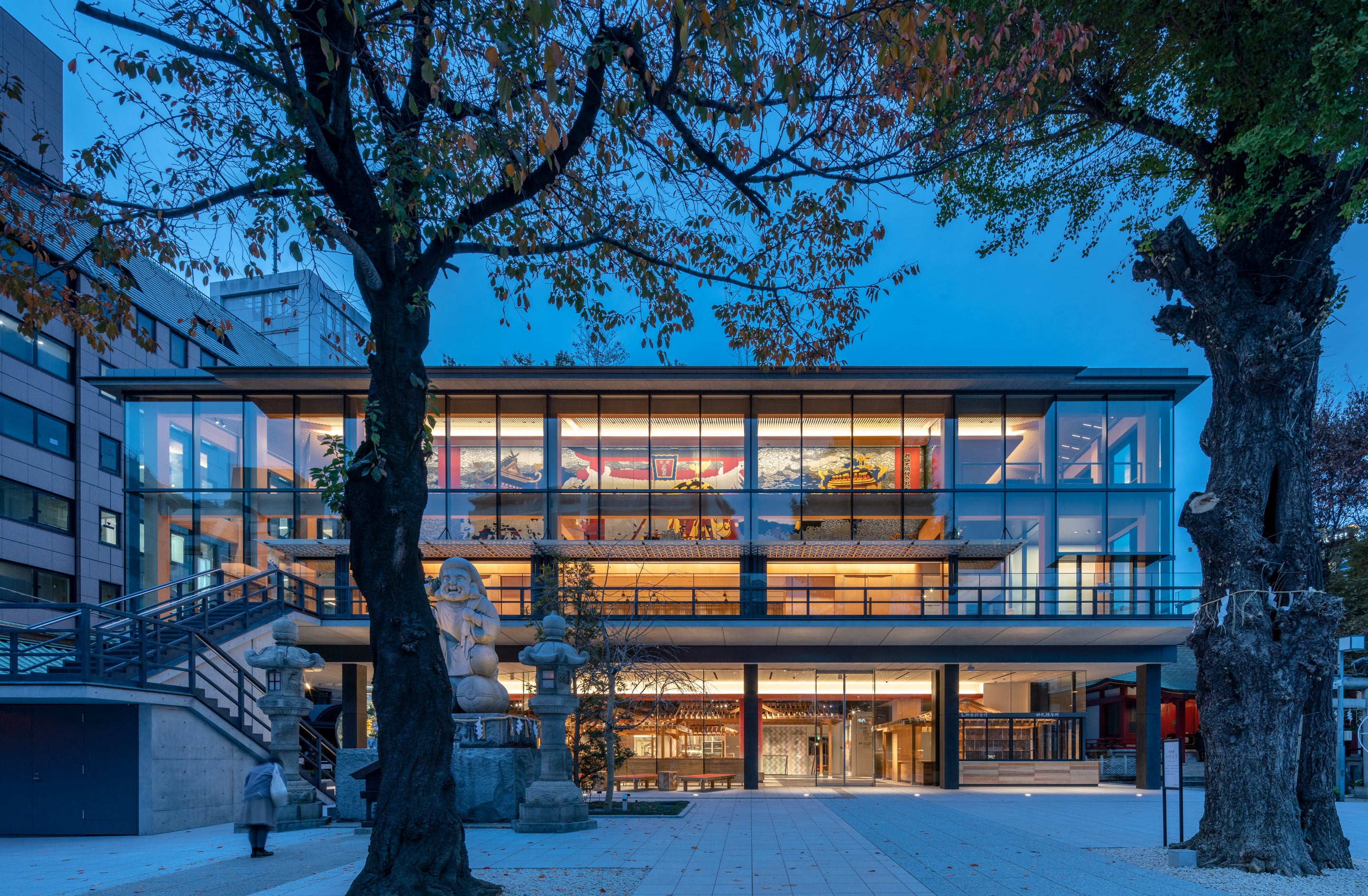 会場となるカンファレンスホールは東京都内にあって全国から商売繁昌・社運隆昌の祈願に多くの方が訪れる神田明神の敷地内にある（写真提供：神田明神ホール）