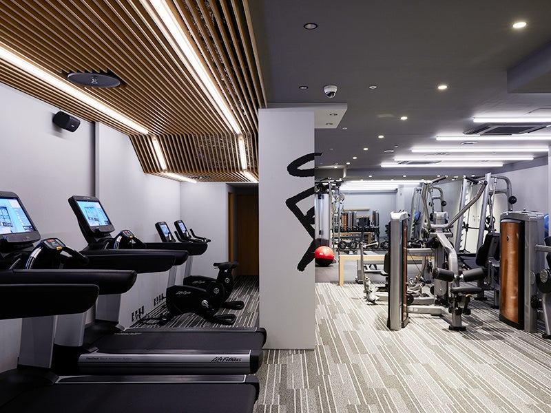 フィットネスジム