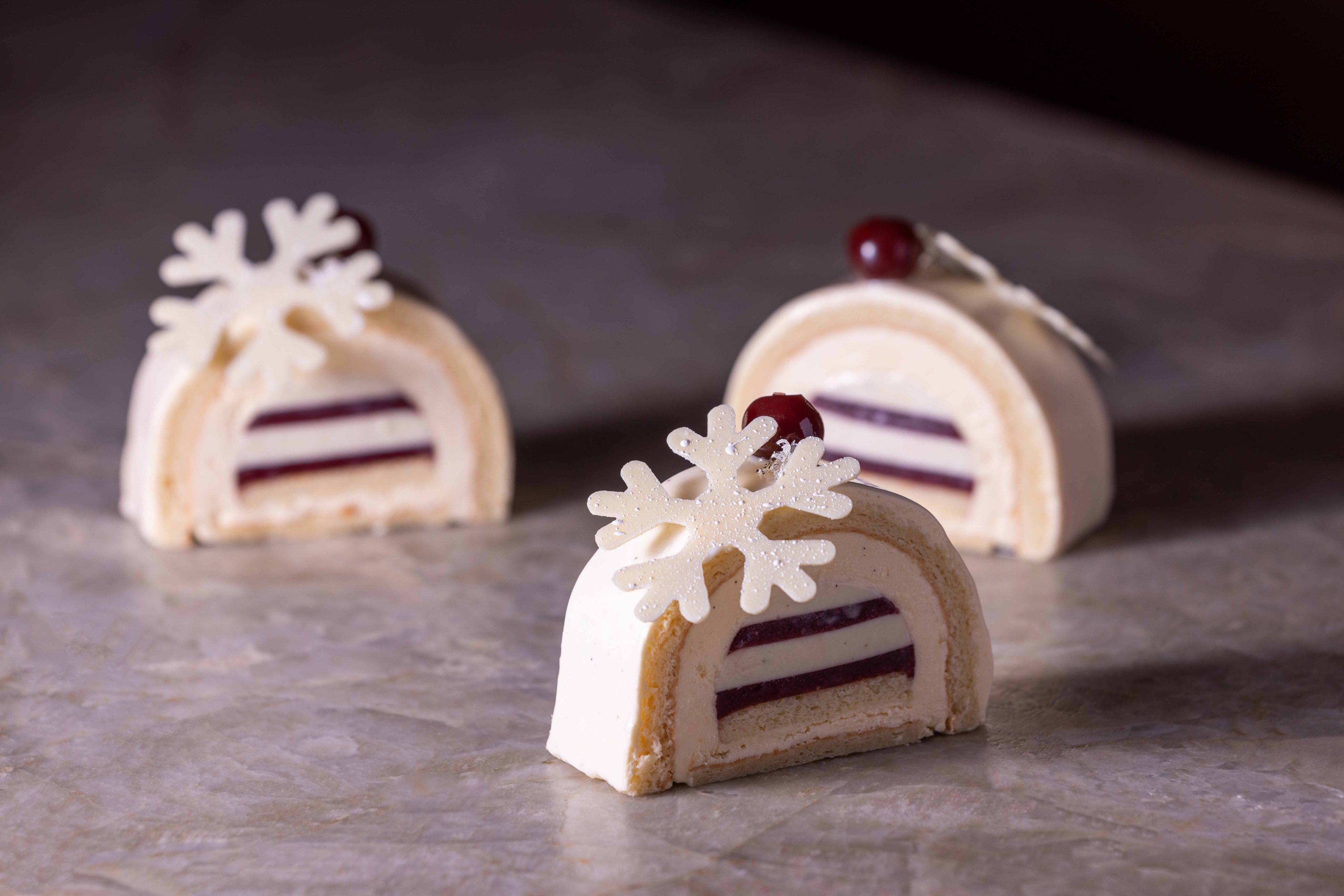 フェスティブ オペラケーキ