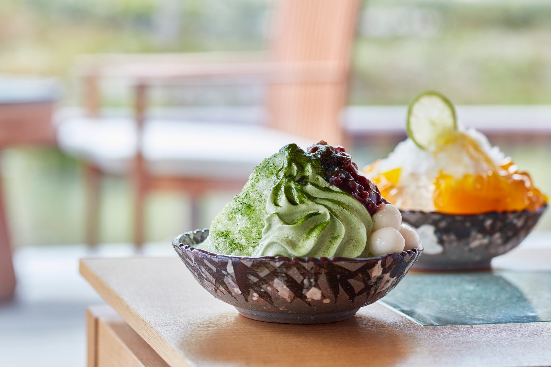 左から、宇治金時かき氷、柚子かき氷