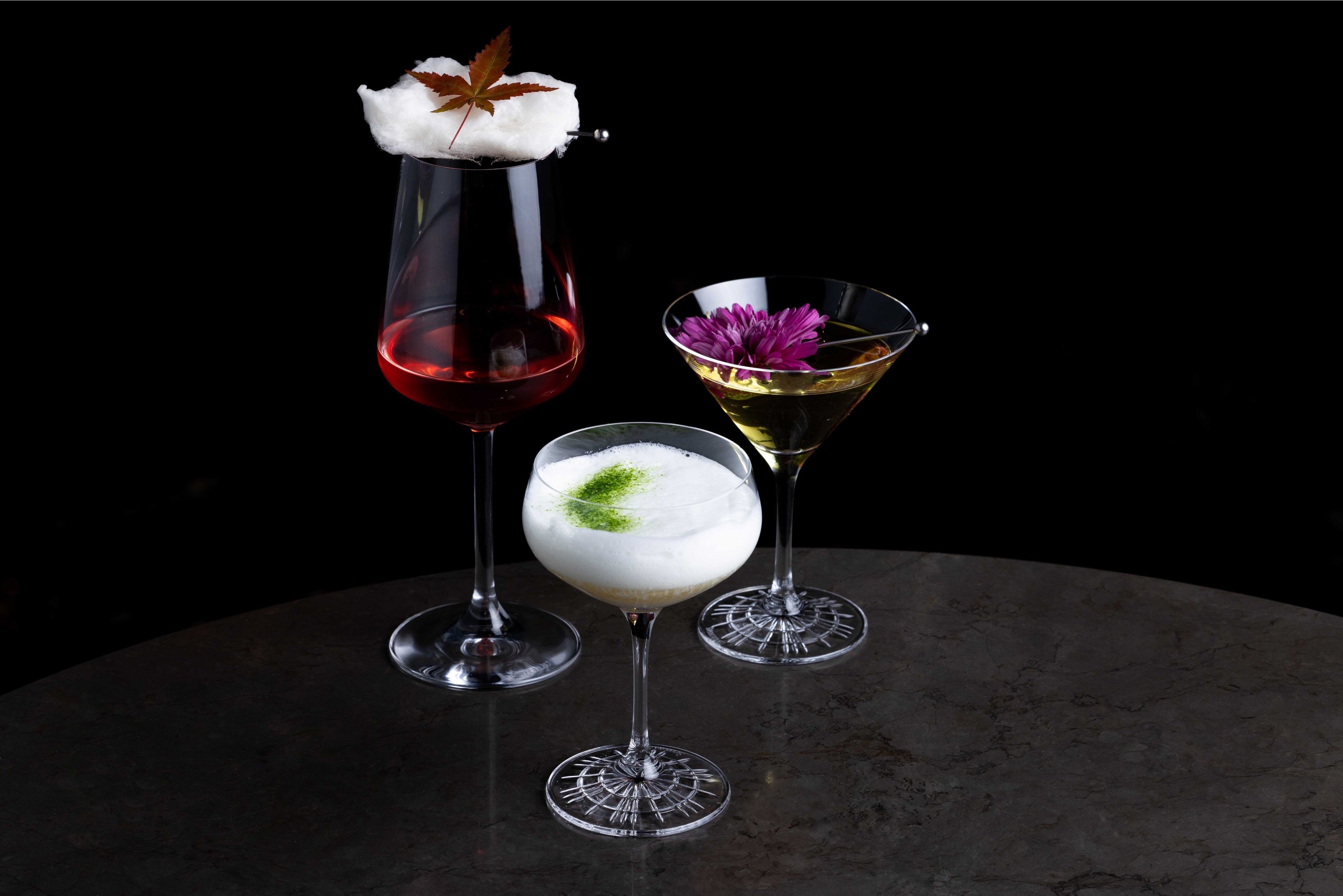 左から時計回りに秋映、姉さんのかんざし、Green Fall