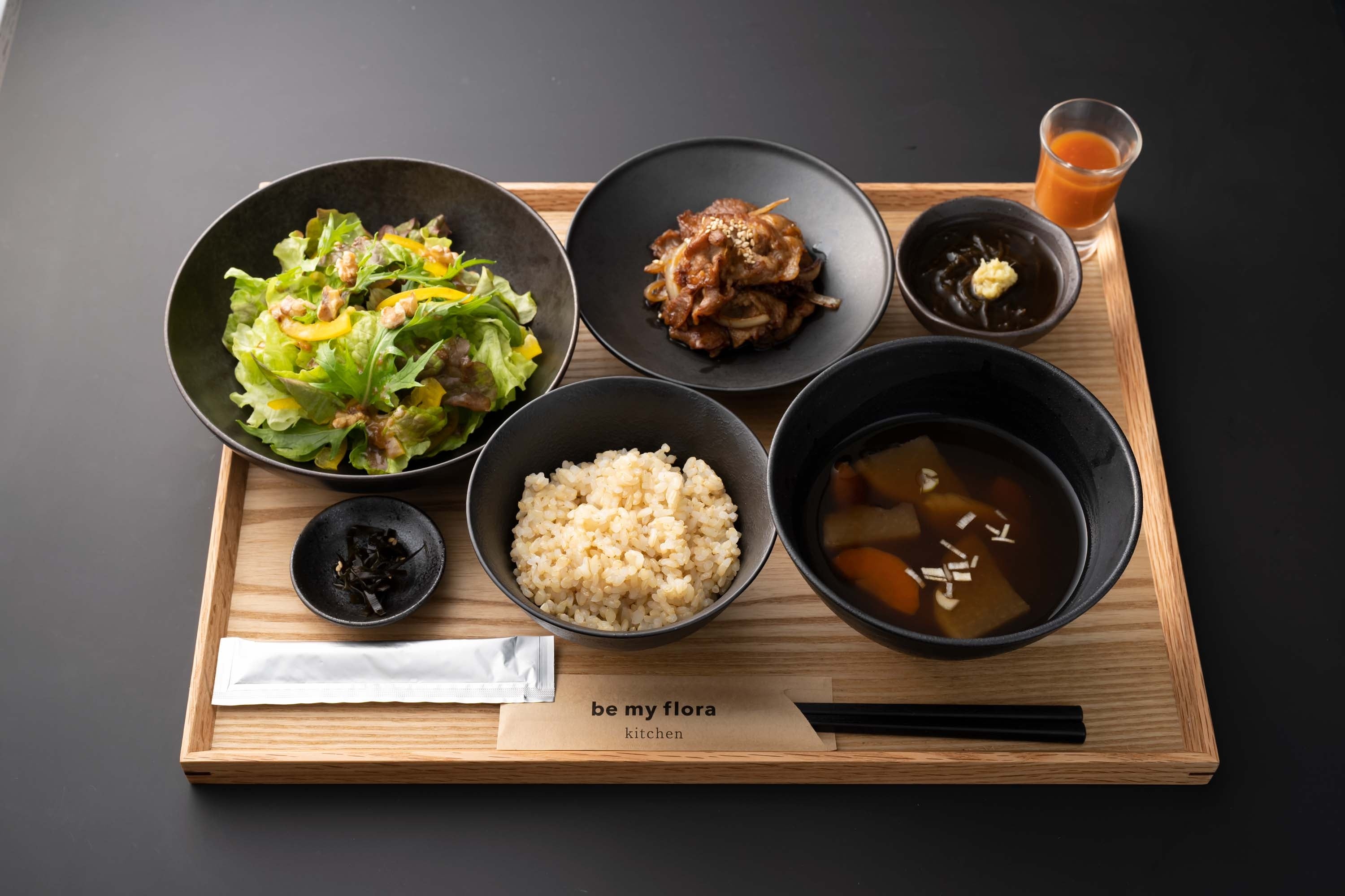 三右衛門豚の発酵生姜焼きセット　￥2700（税込2970）