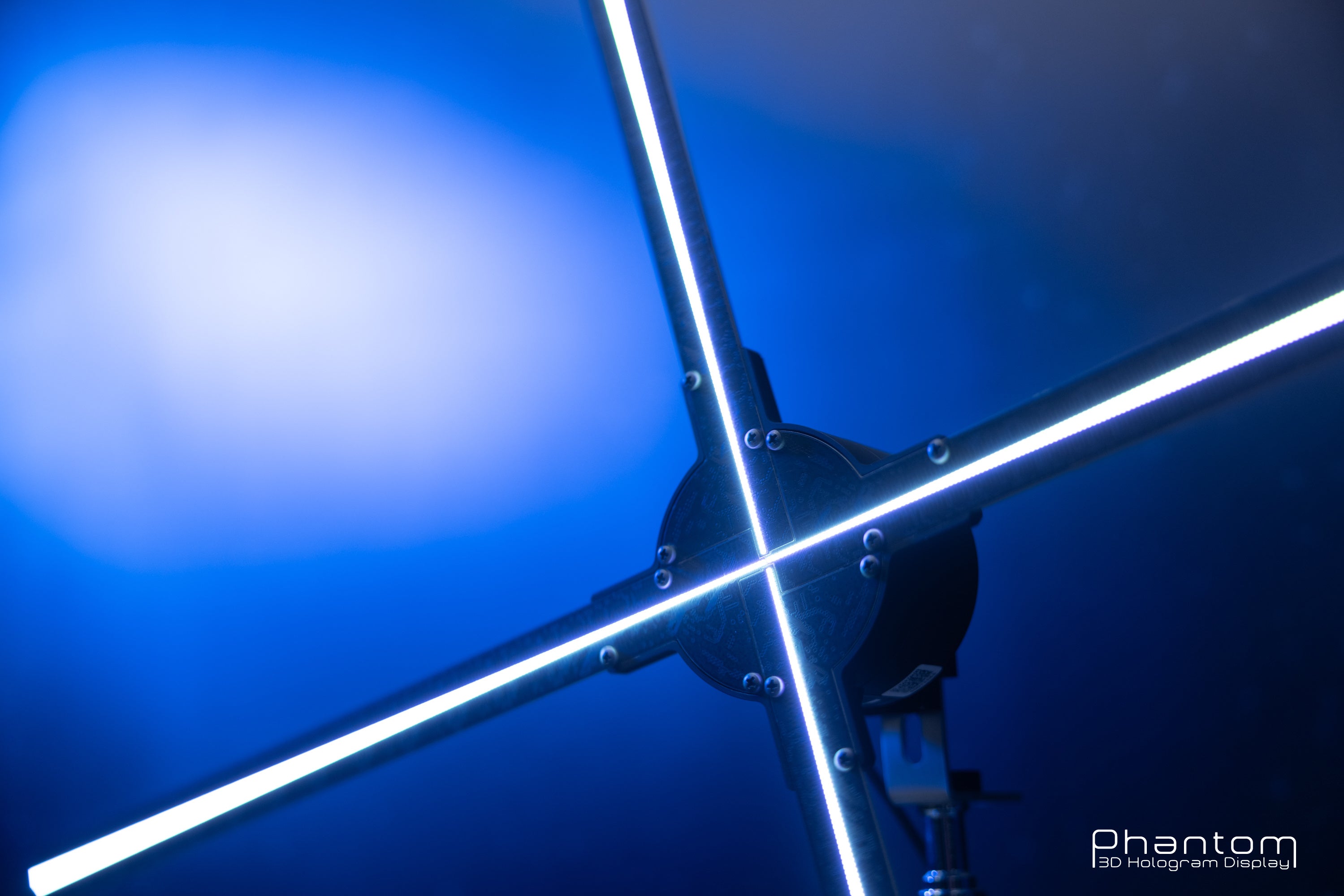 3Dホログラムディスプレイ「3D Phantom」が「あぶくま洞 3D