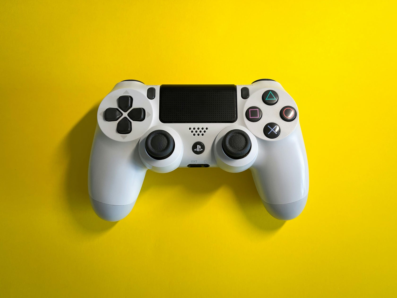 コントローラー(ゲームパッド)人気ランキングTOP10を発表【2024年上半期】 | 株式会社Textradeのプレスリリース