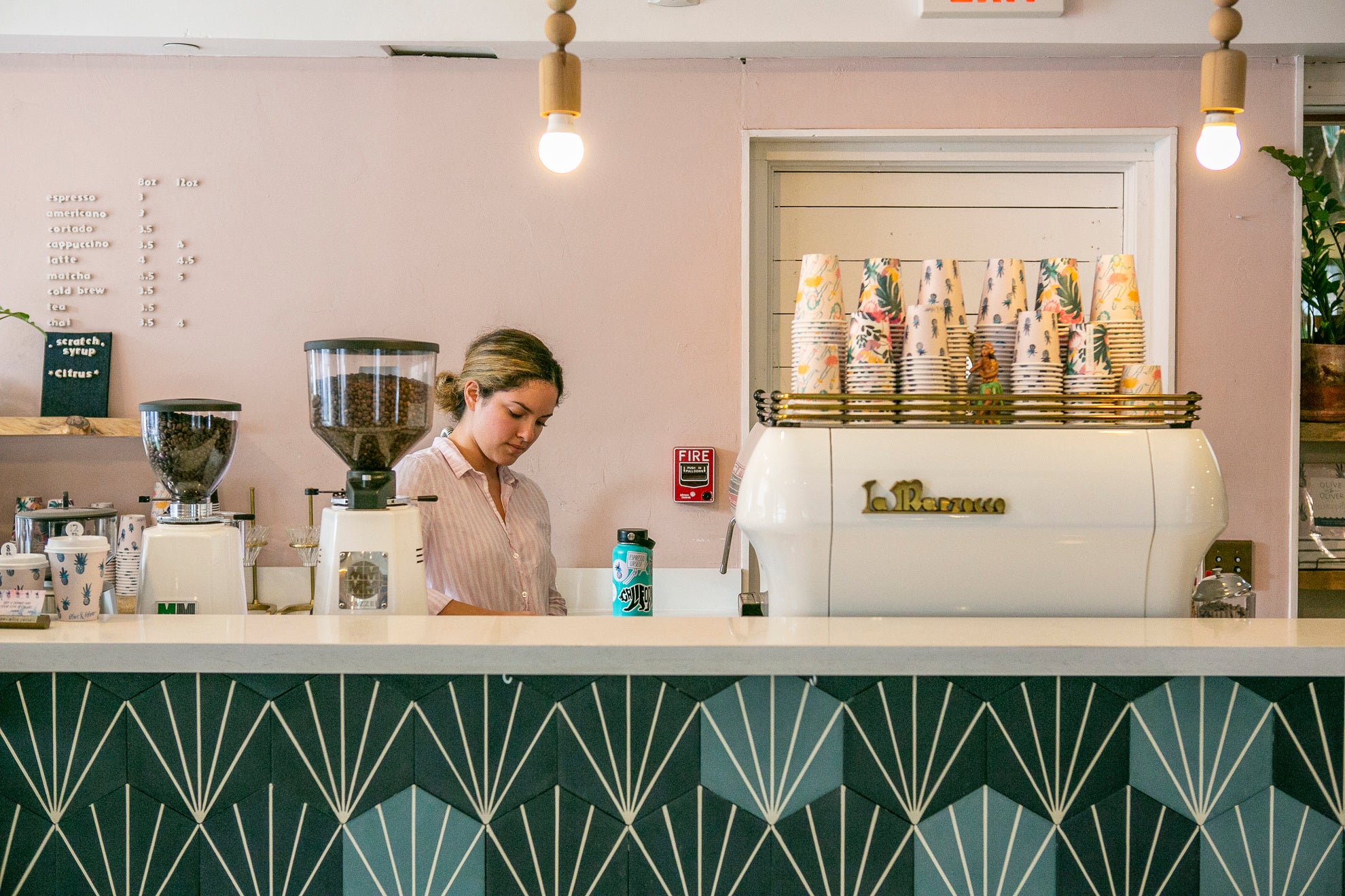 惜しまれながらコロナ禍に閉店したワイキキ店