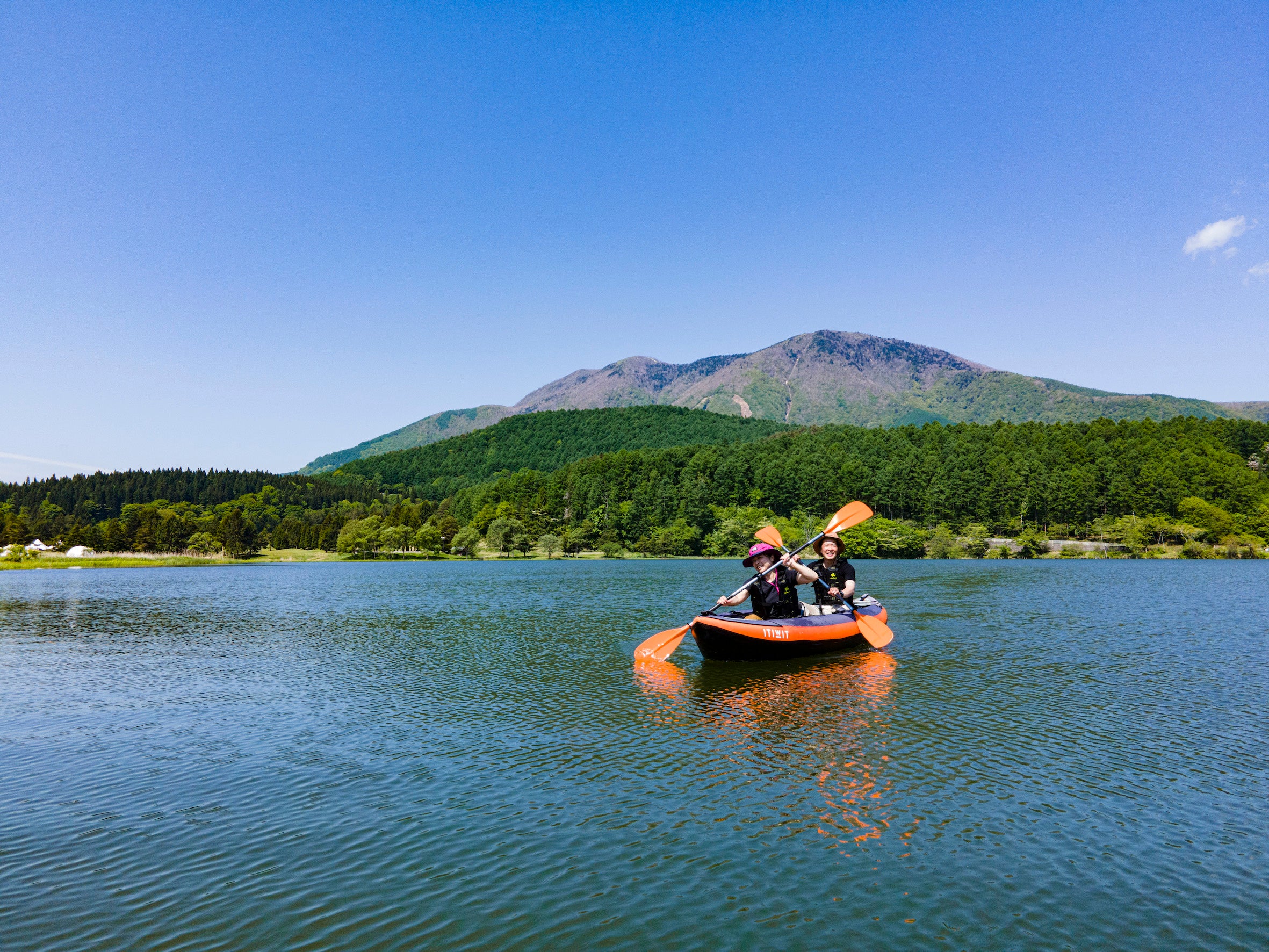 霊仙寺湖で高原カヤック