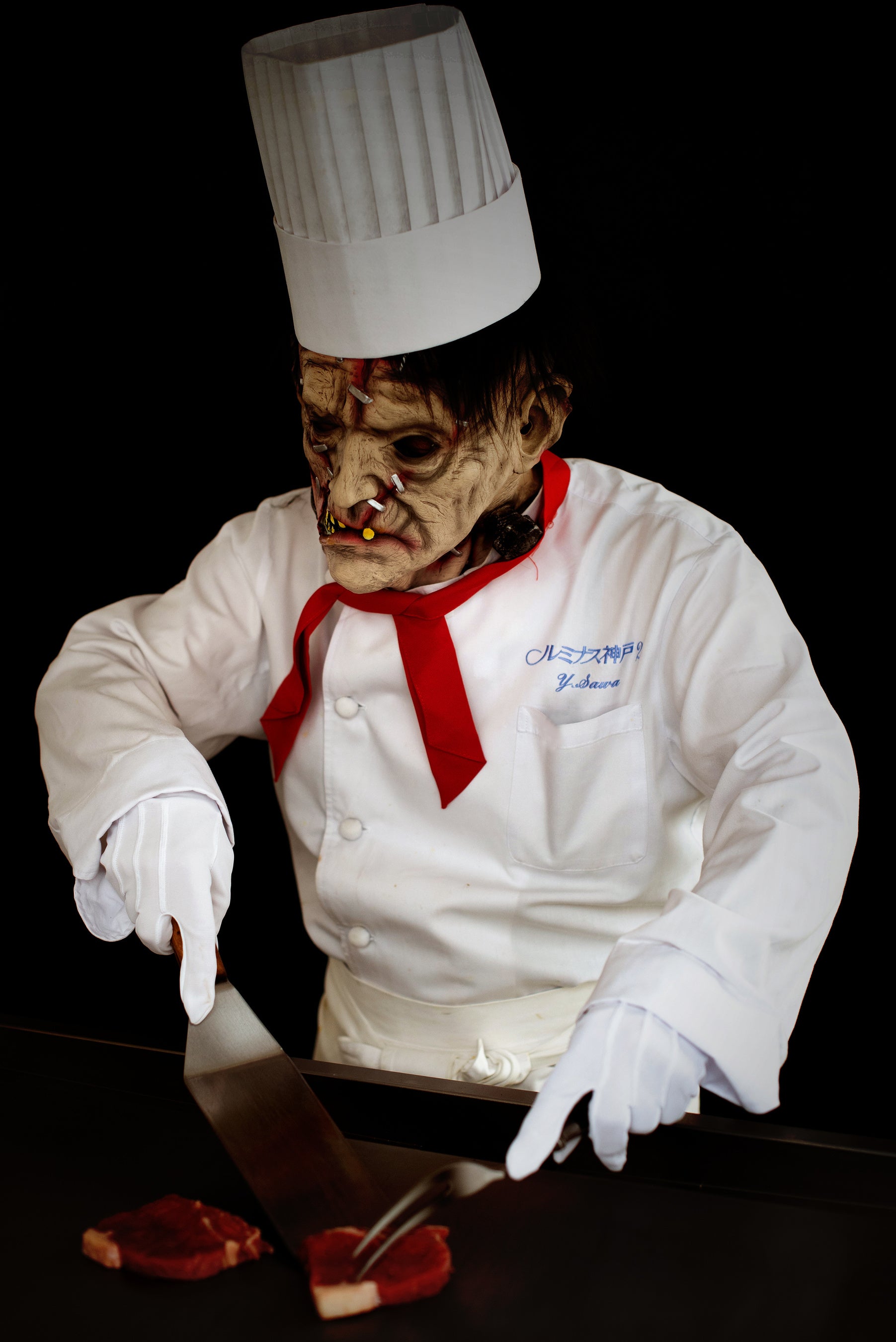 料理を手掛ける「フランケン料理長」