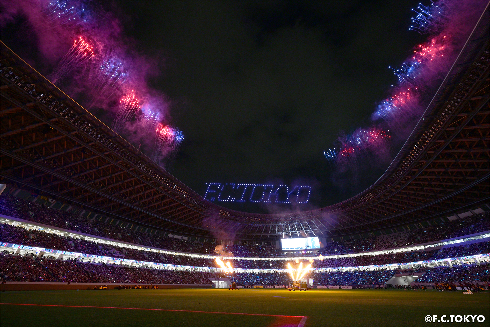 2023年5月12日Jリーグ30周年記念マッチ_ドローンショー社演出担当 ©F.C.TOKYO