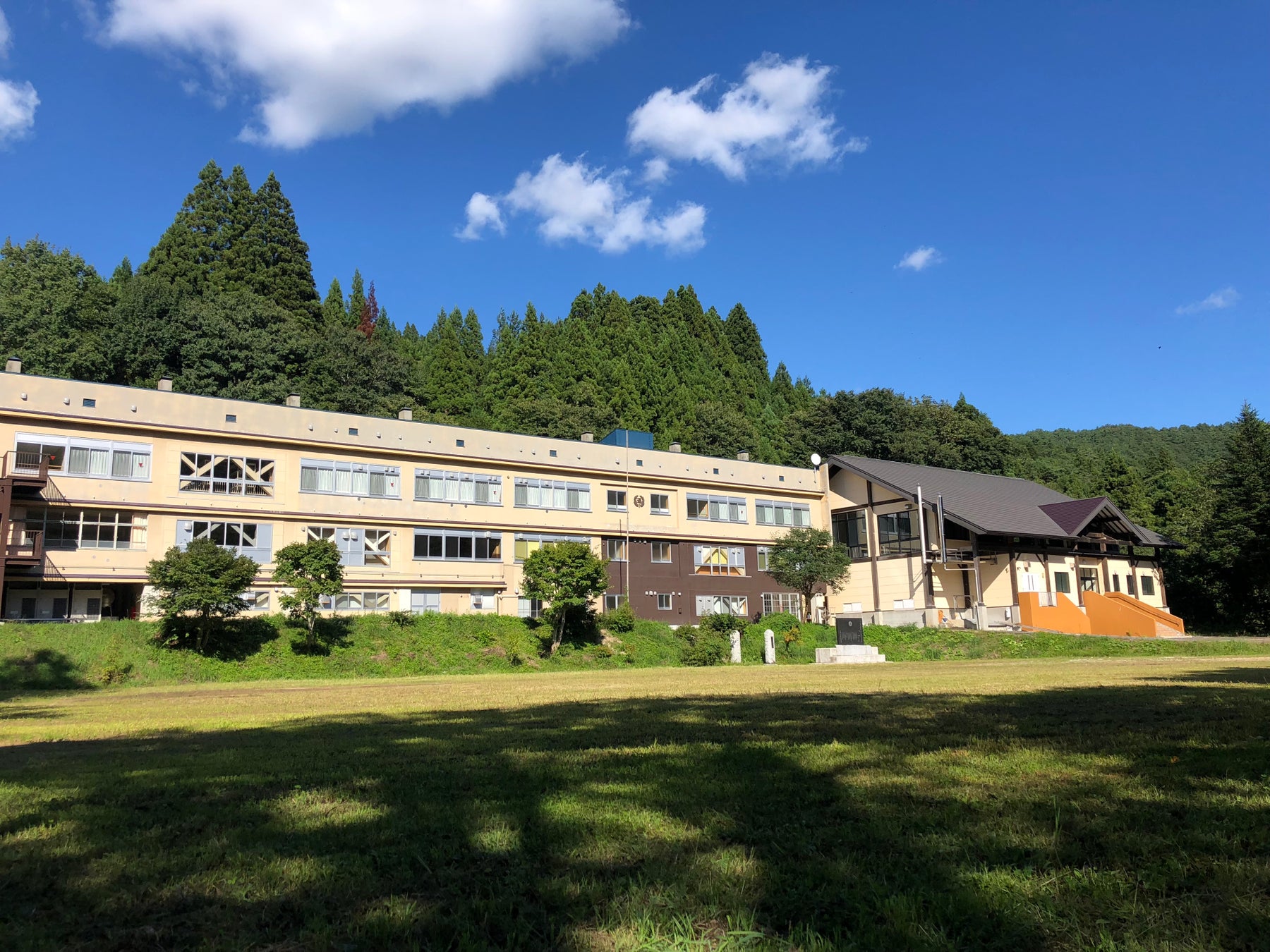 宮城県七ヶ宿町でのリアルな暮らしの本音を紹介する『しちかしゅ暮らしのガイドブック』を3月に発⾏