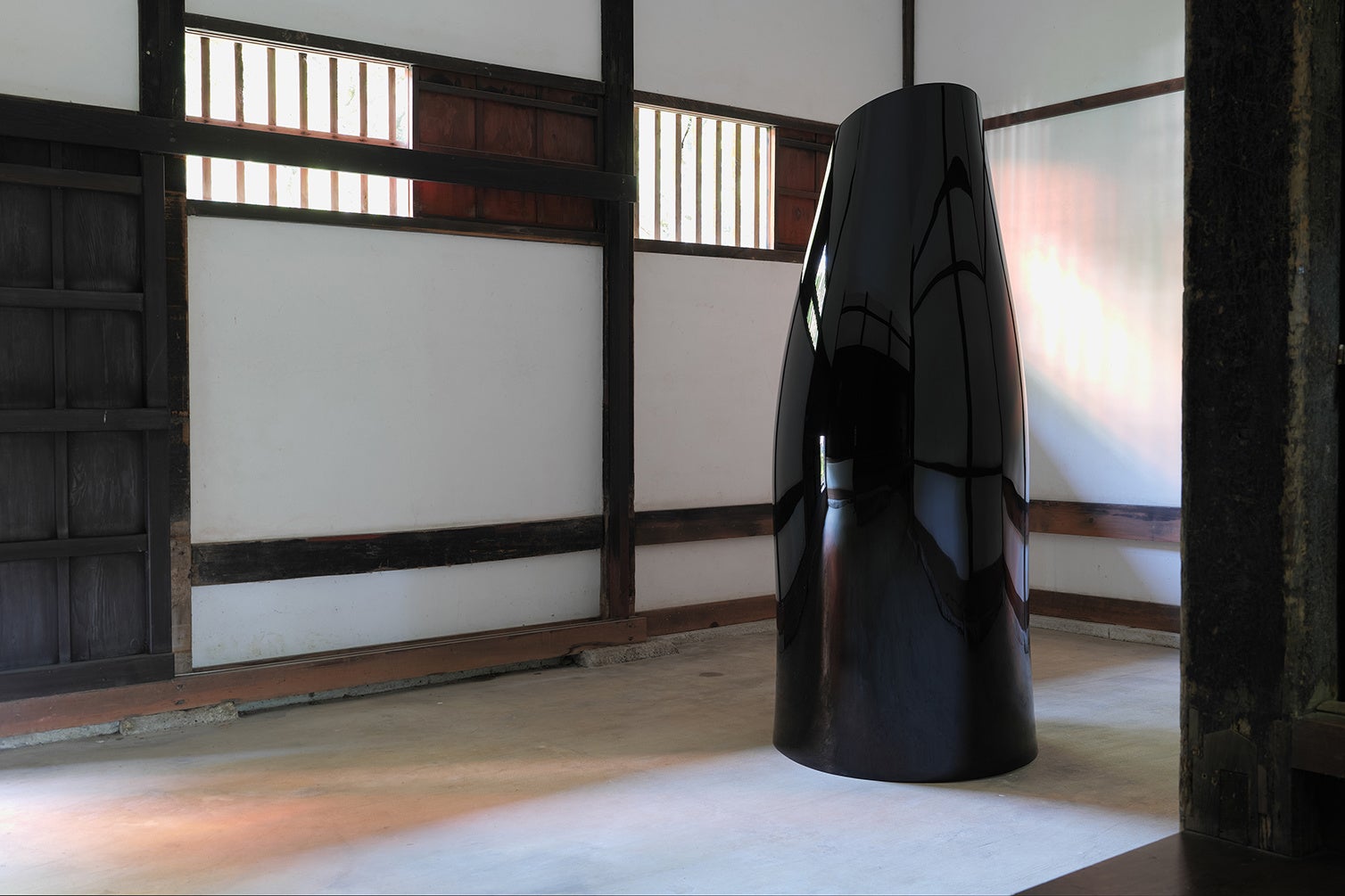 田中信行 ≪Inner side ーOuter side (連続する生命 ) 2021-N≫（那谷寺）写真：方野公寛