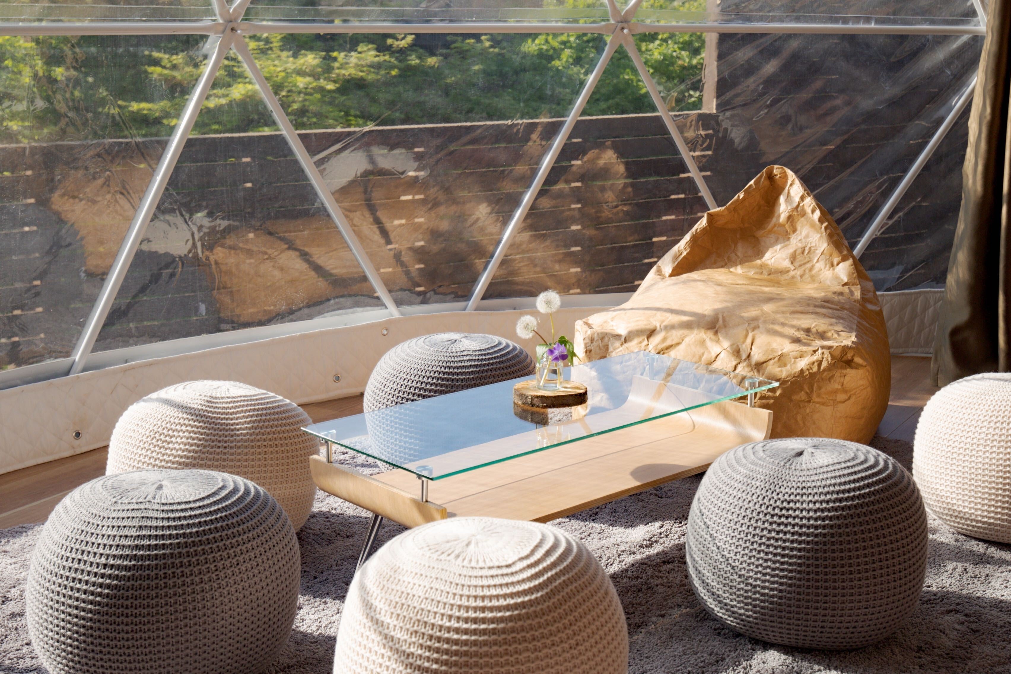 ドームテント　室内①