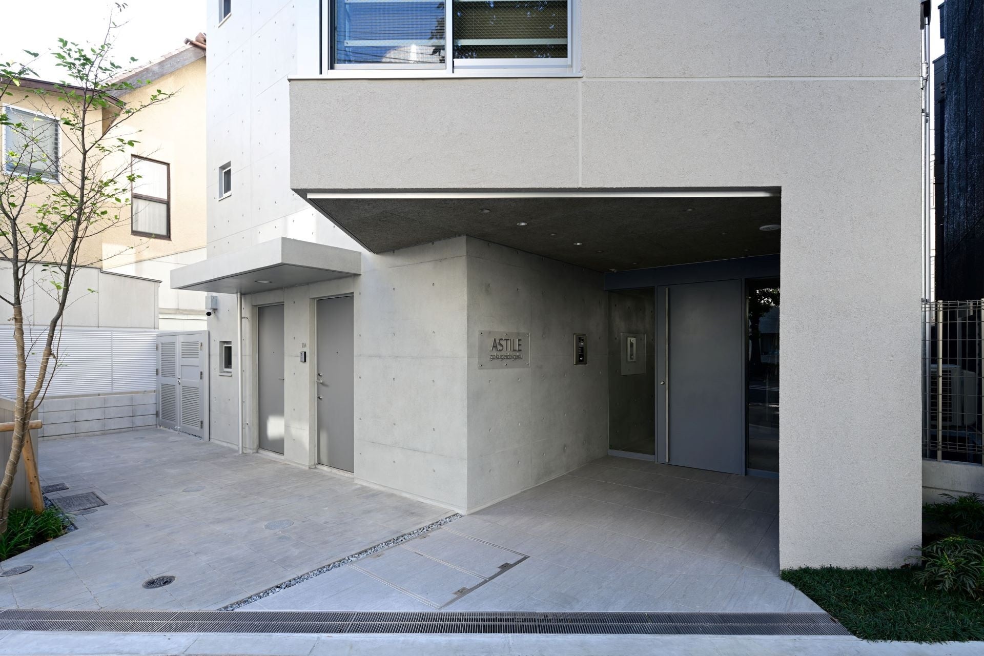 居住者を迎え入れるゲートとしてのエントランスアプローチ