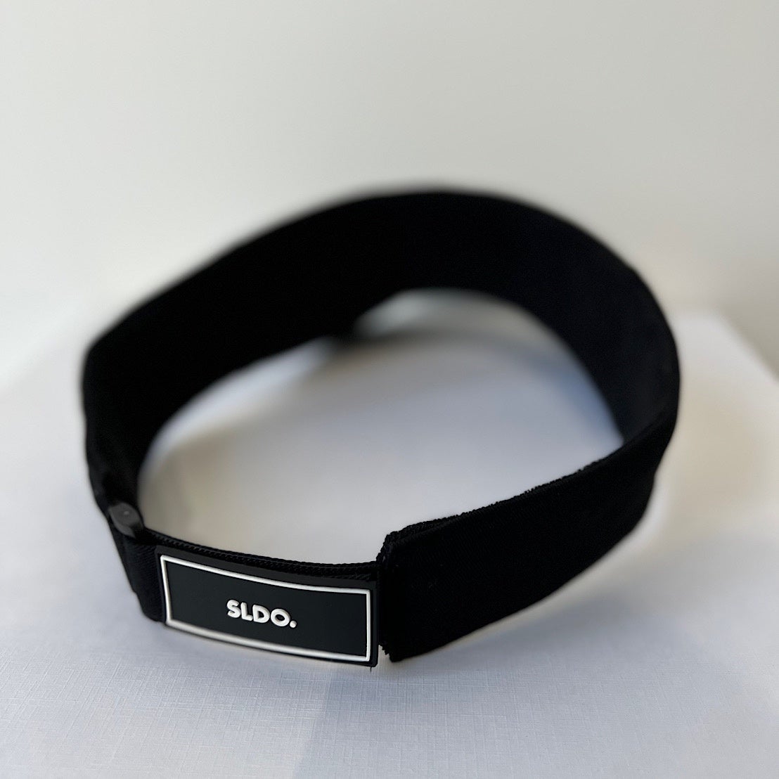 日本人の体型にフィットするゴルフアパレル「SLDO.」がゴルフの