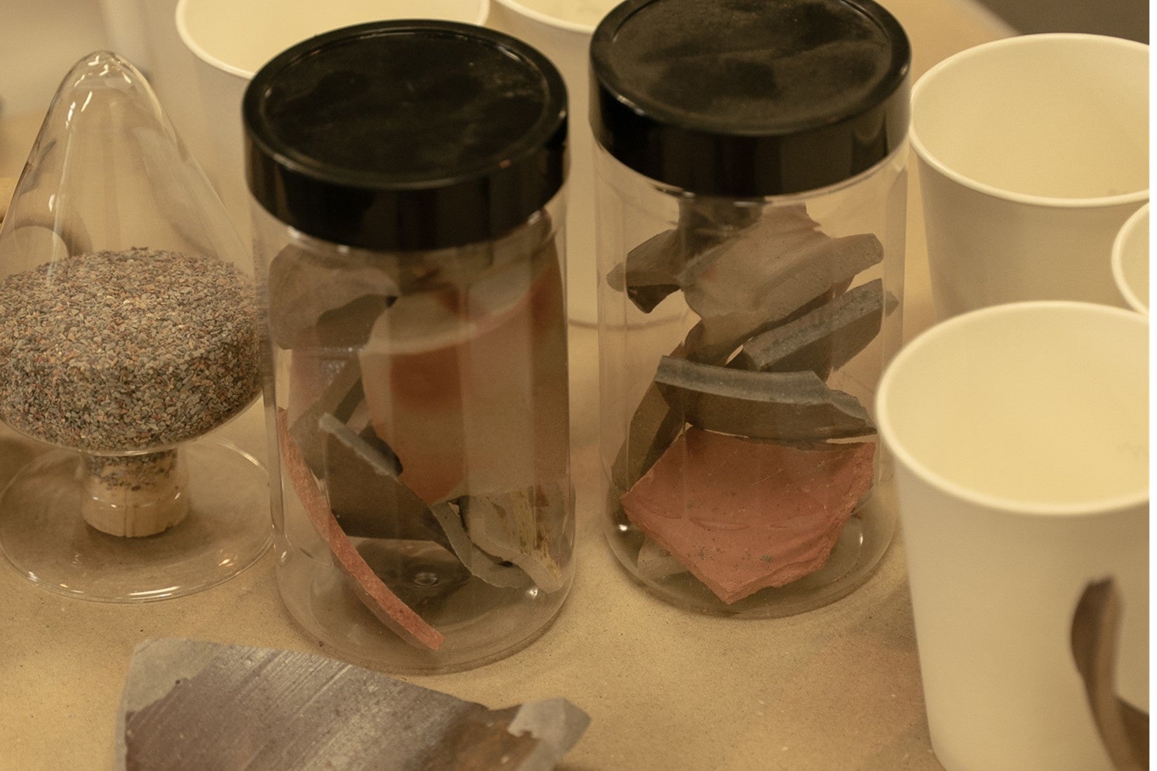 実際の再生資源にも触れて