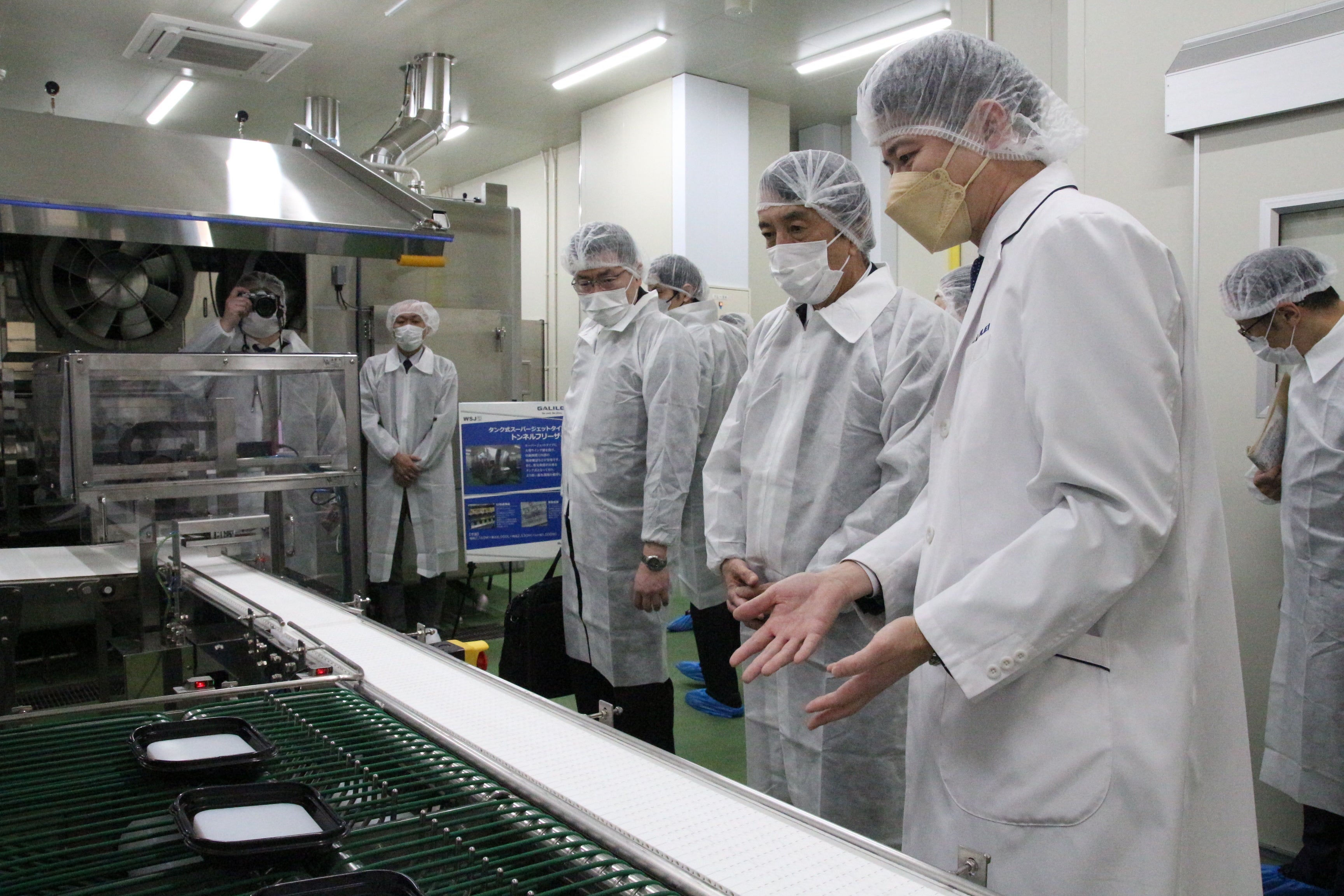 MILAB食品工場視察 コンベアライン