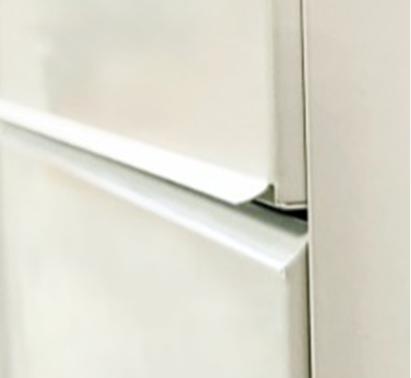 笠形状の扉構造