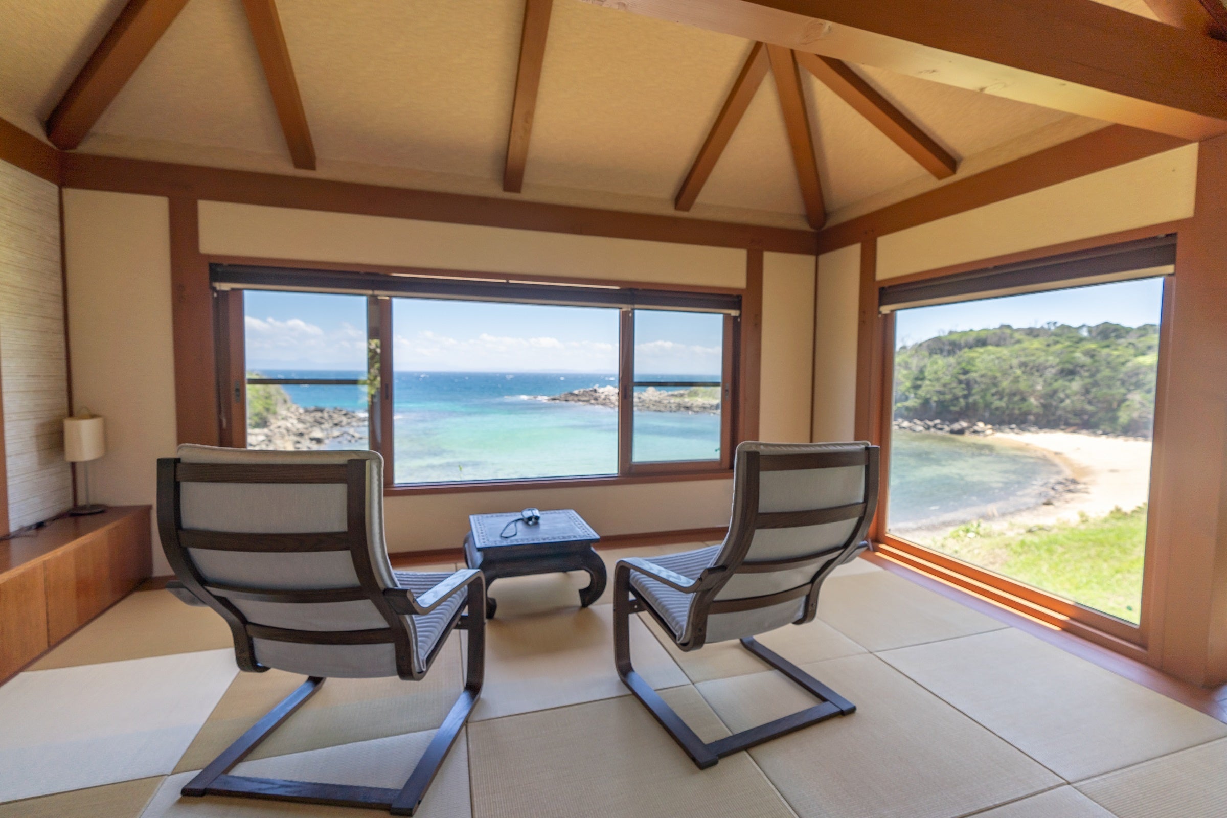 離れの畳ルームで、癒しのひとときを