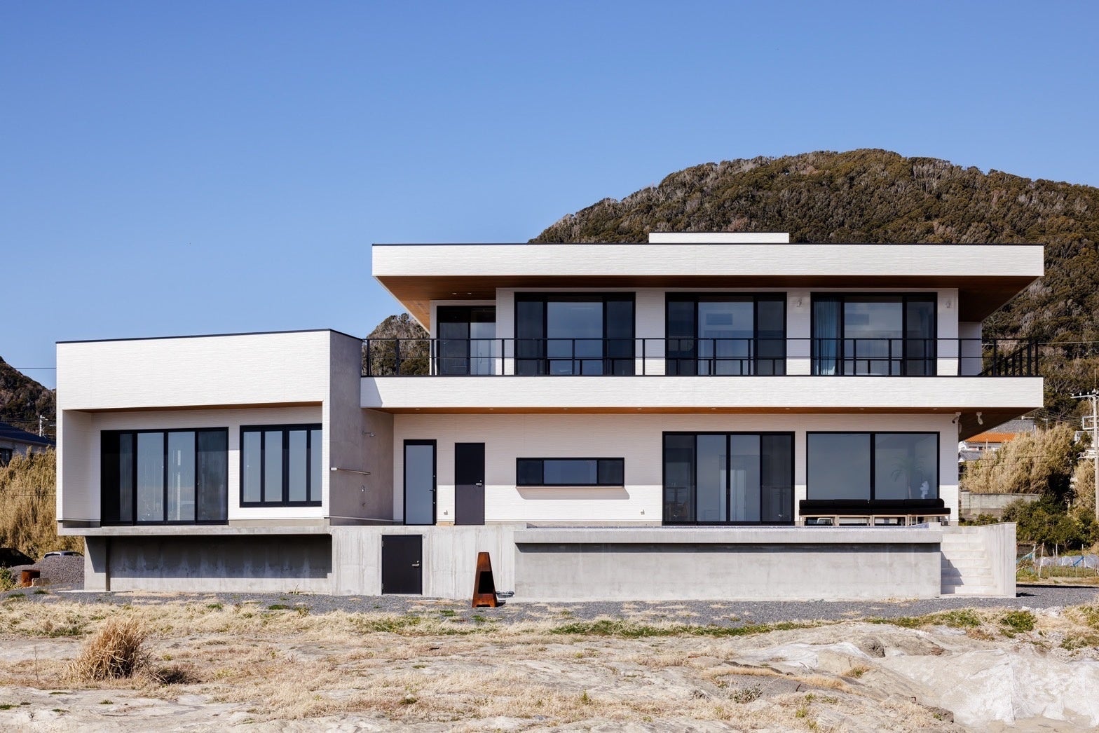 GIFTHOUSE 館山 外観②