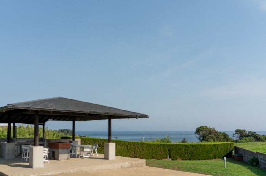 屋根付きBBQテラス＆ドッグラン