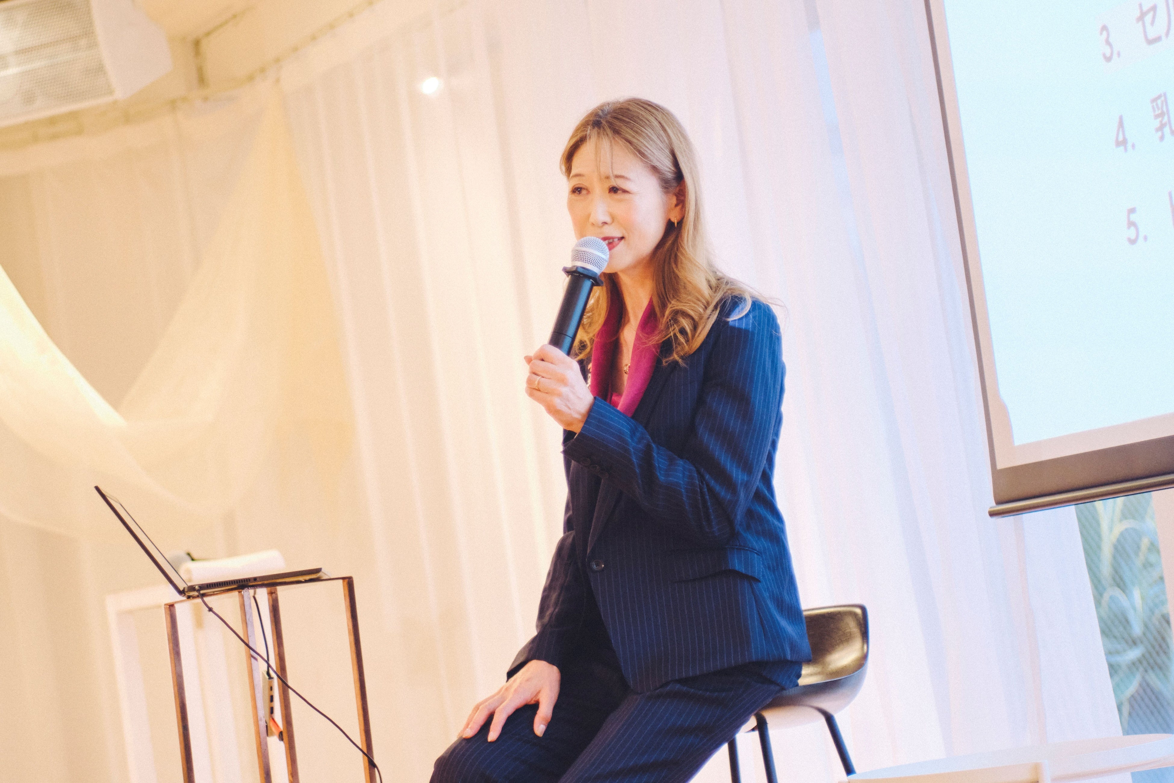 ピンクリボンブレストケアクリニック表参道 院長の島田 菜穂子先生　Photo：MIRI SAITO