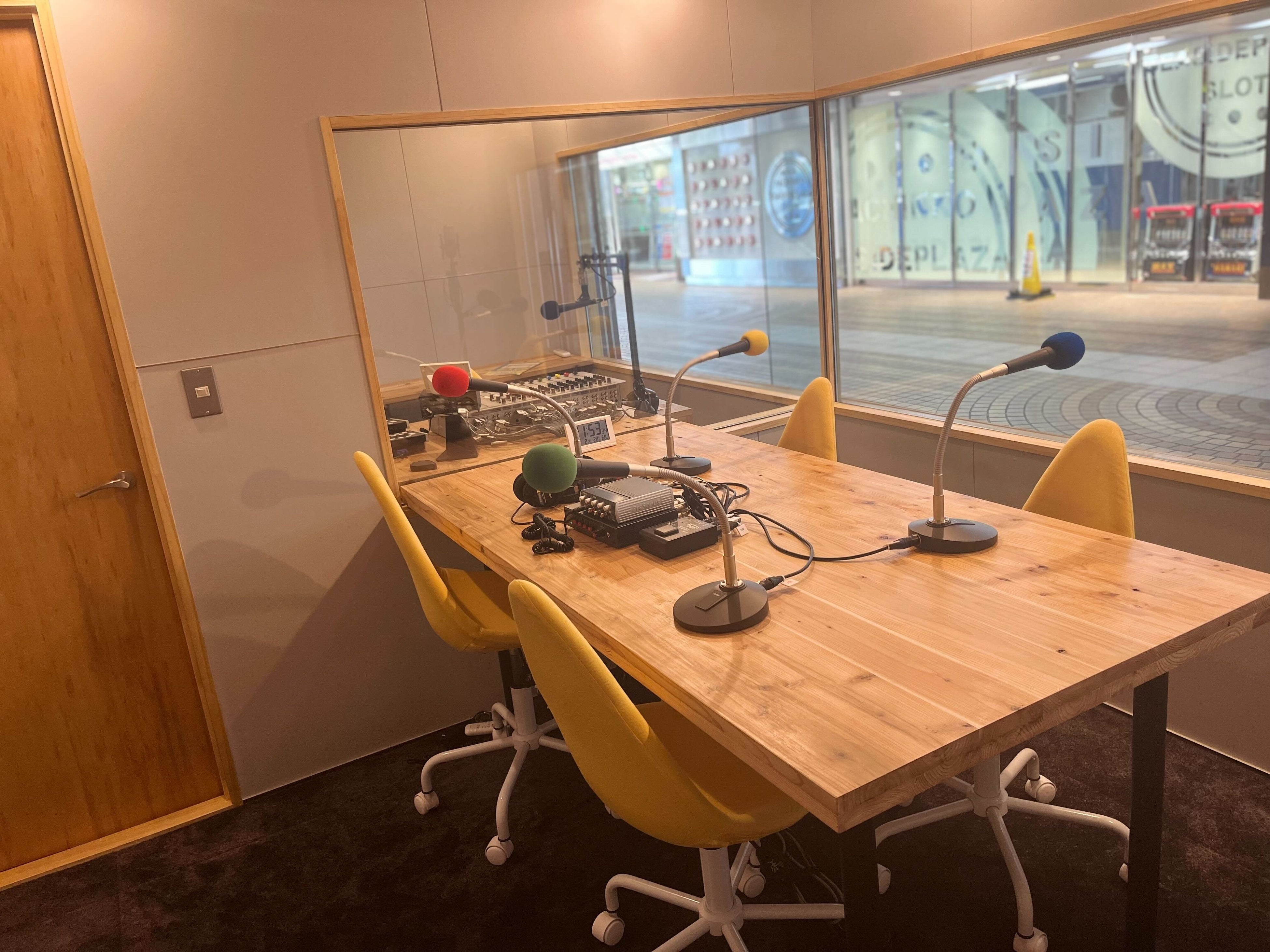 金沢シーサイドFM」10月1日（土）午後1時、85.5MHzで放送開始！ | 株式