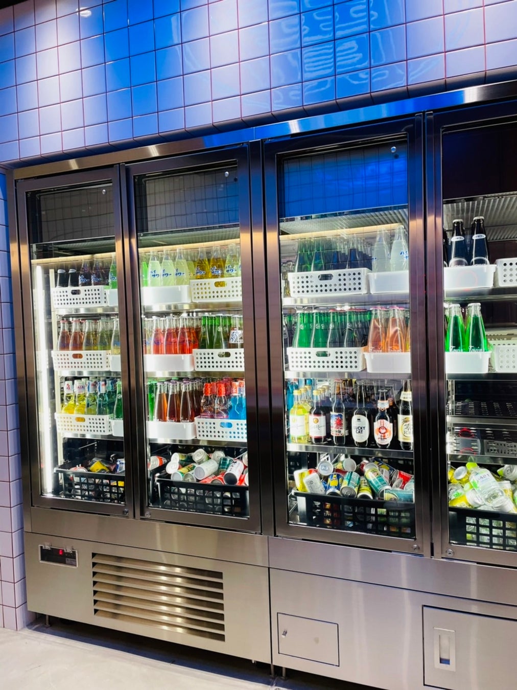 蛇口から焼酎が出てくる コロナ禍で編み出した令和のレトロ居酒屋 株式会社asovivaのプレスリリース 蛇口から焼酎が出てくる コロナ禍で編み出した令和のレトロ居酒屋 株式会社asovivaのプレスリリース