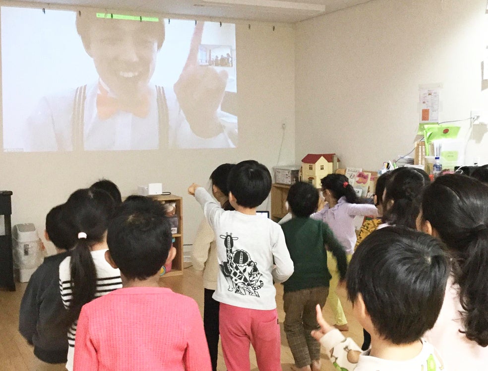 保育園向け ダンス表現プログラムの様子