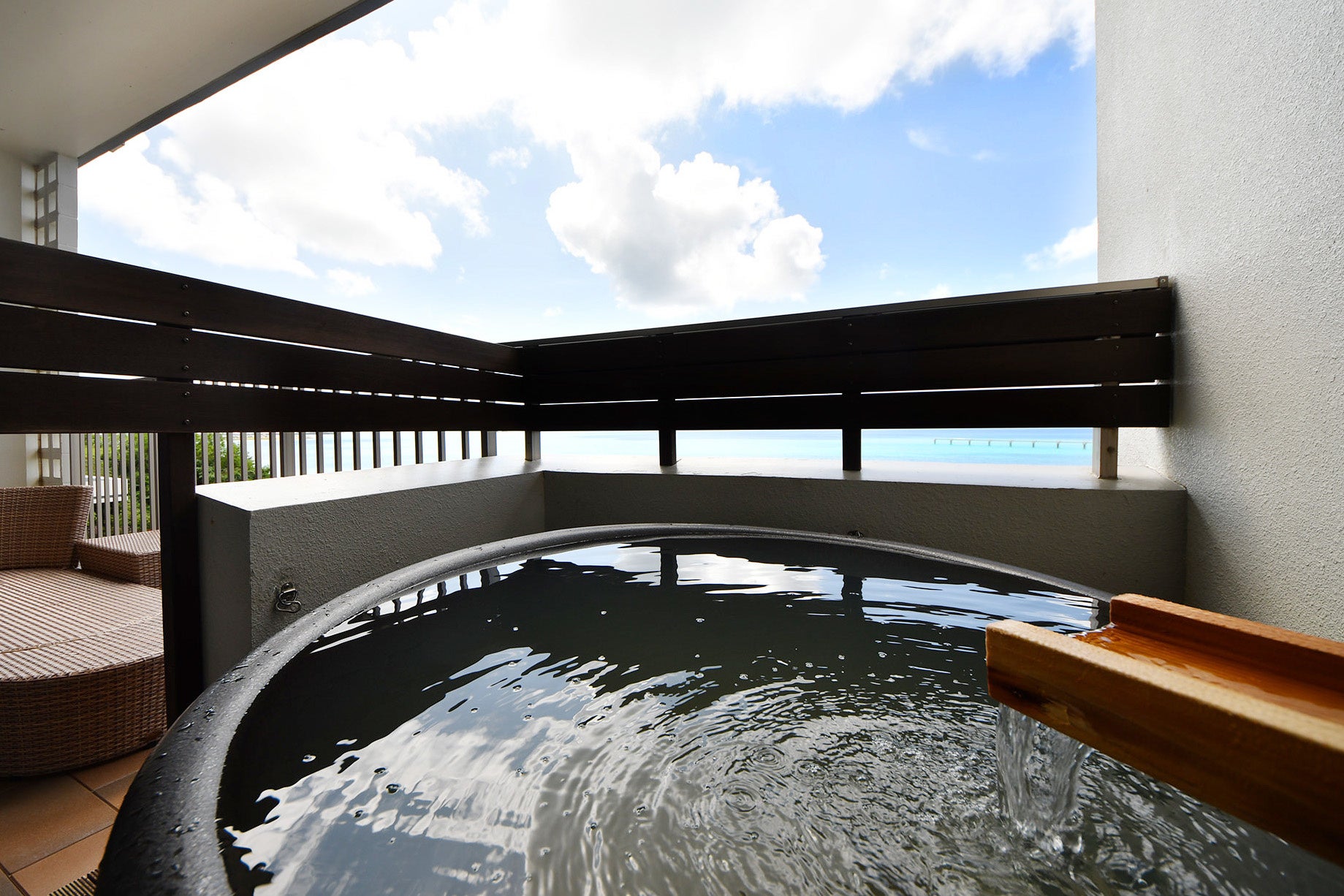 源泉が楽しめる露天風呂