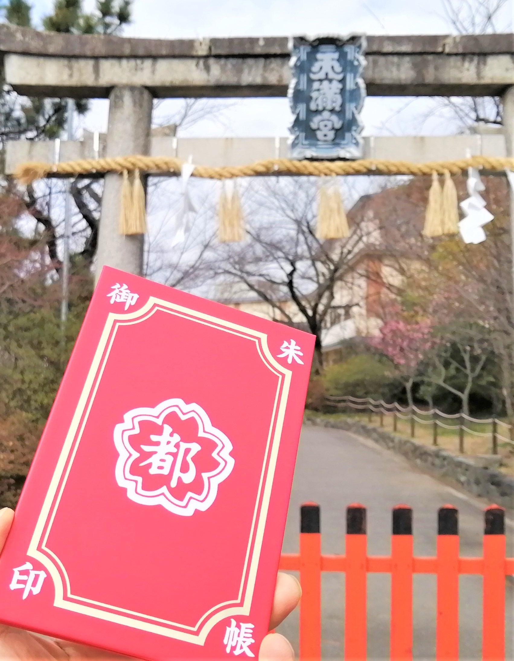 神社仏閣になじむデザイン