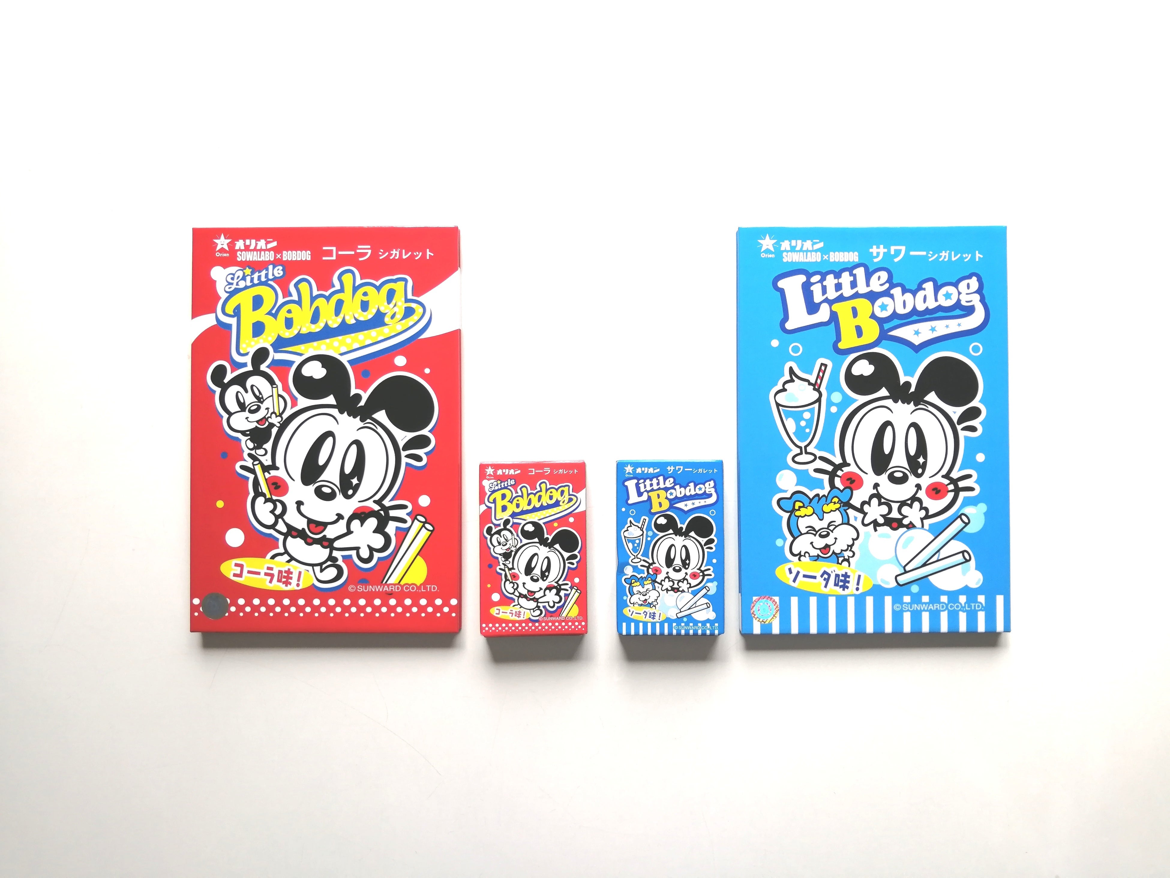 本物のお菓子と並べると、２倍以上のでっかいサイズ。一緒にもちあるきたいね。