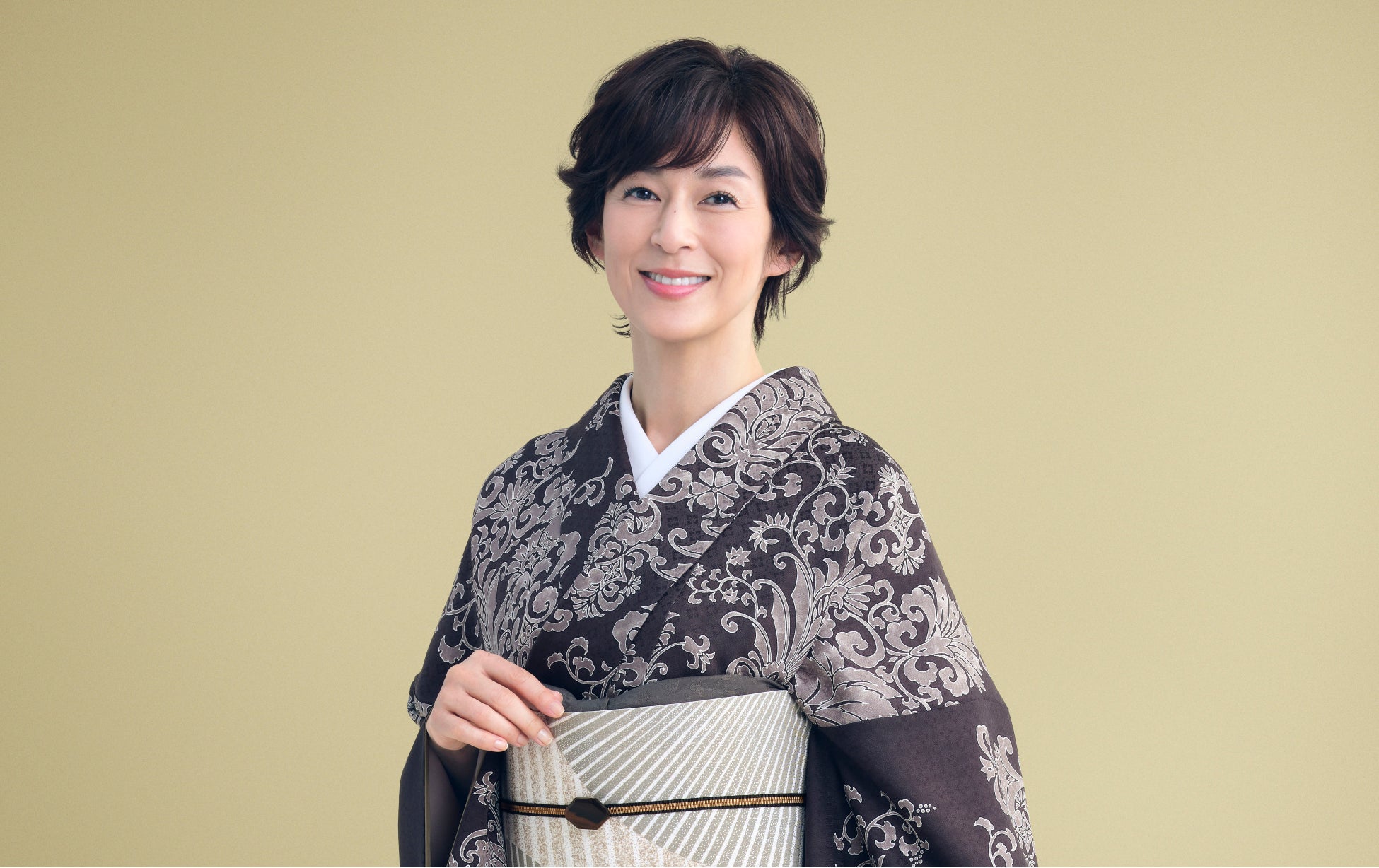 日本和装 22年の新イメージキャラクターに鈴木保奈美さんを起用 日本和装ホールディングス株式会社のプレスリリース 日本和装 22年の新イメージキャラクターに鈴木保奈美さんを起用 日本和装ホールディングス株式会社のプレスリリース