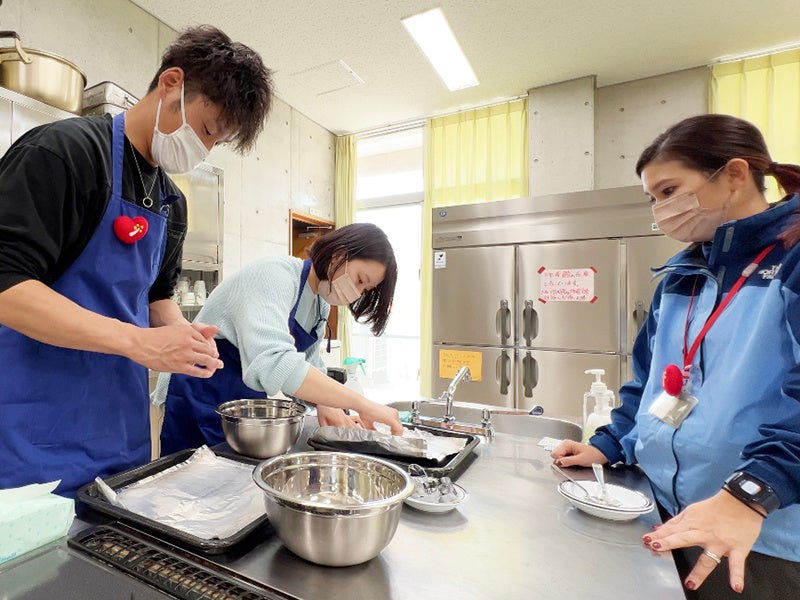 (ちんすこう作り)