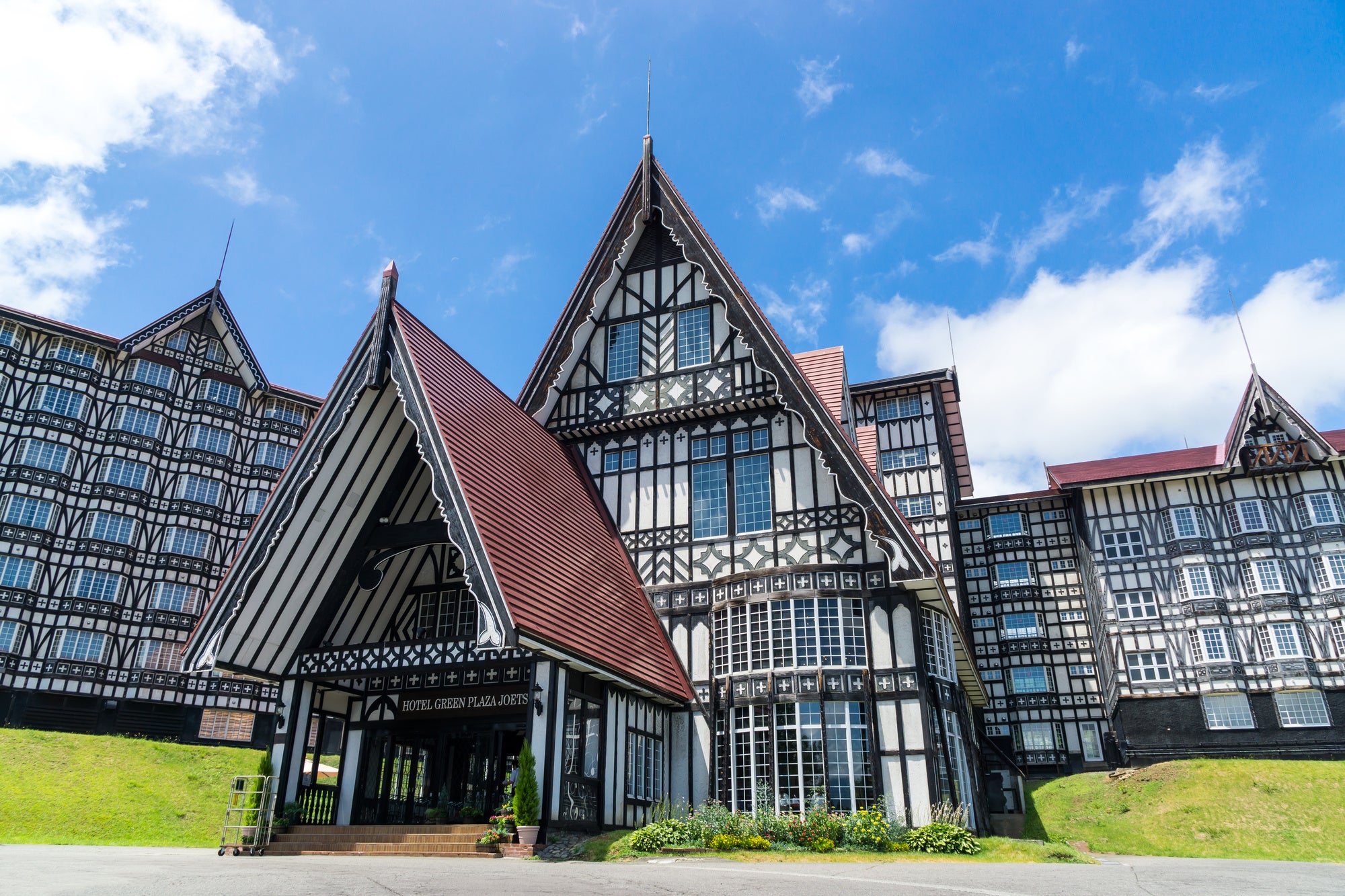 (ホテルグリーンプラザ上越外観イメージ）