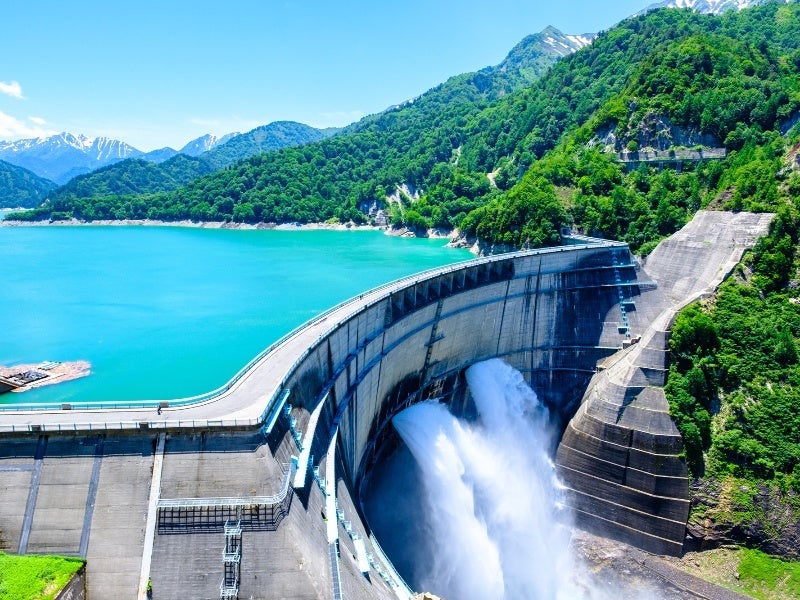 (黒部ダム　イメージ)