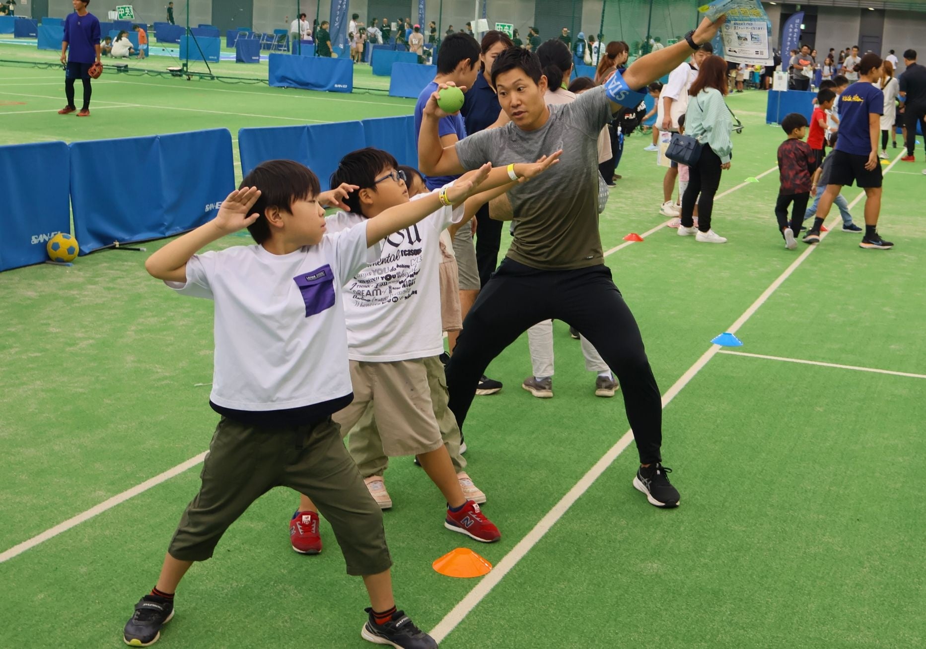 ボール投げ教室の様子