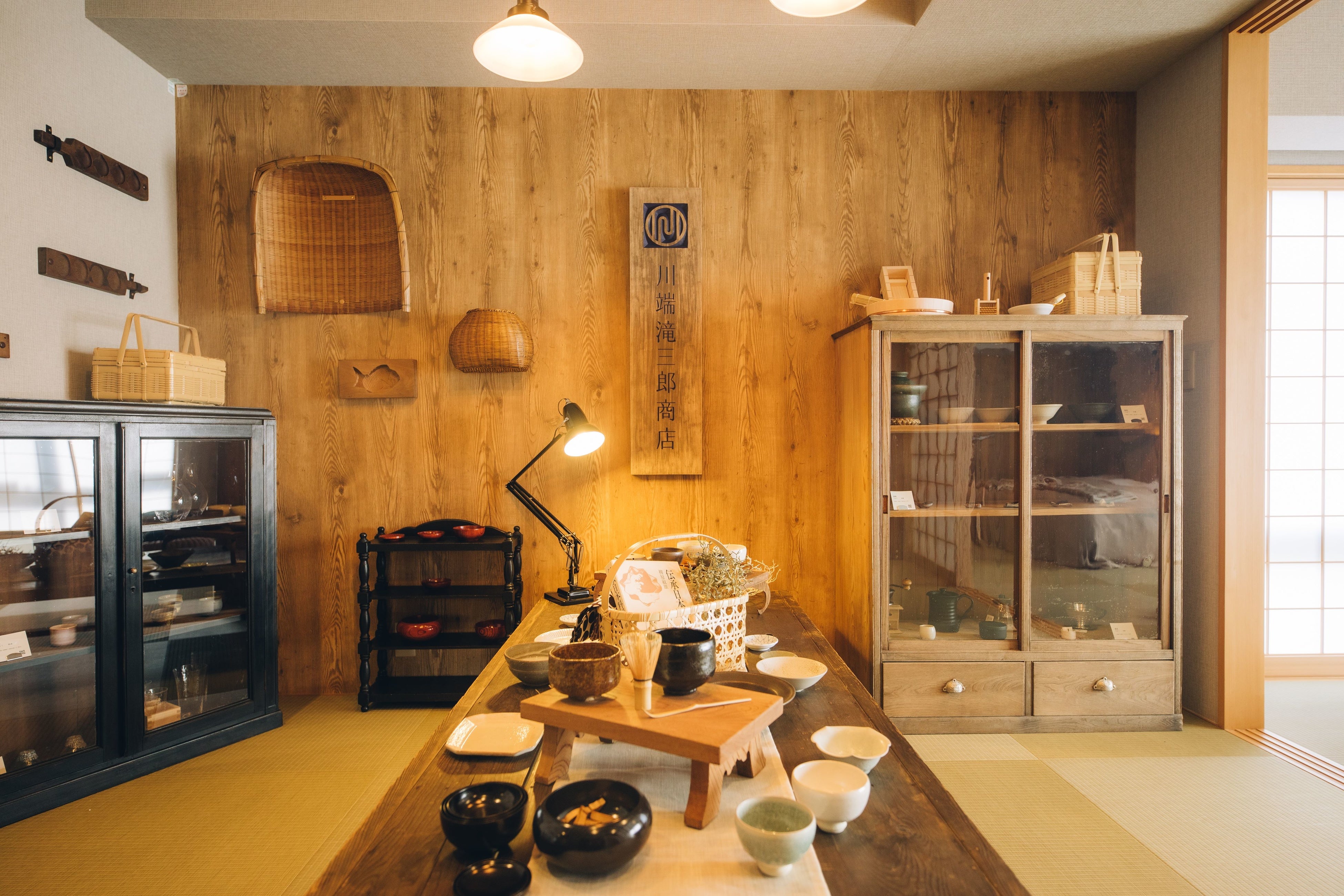 泊まれる川端滝三郎商店