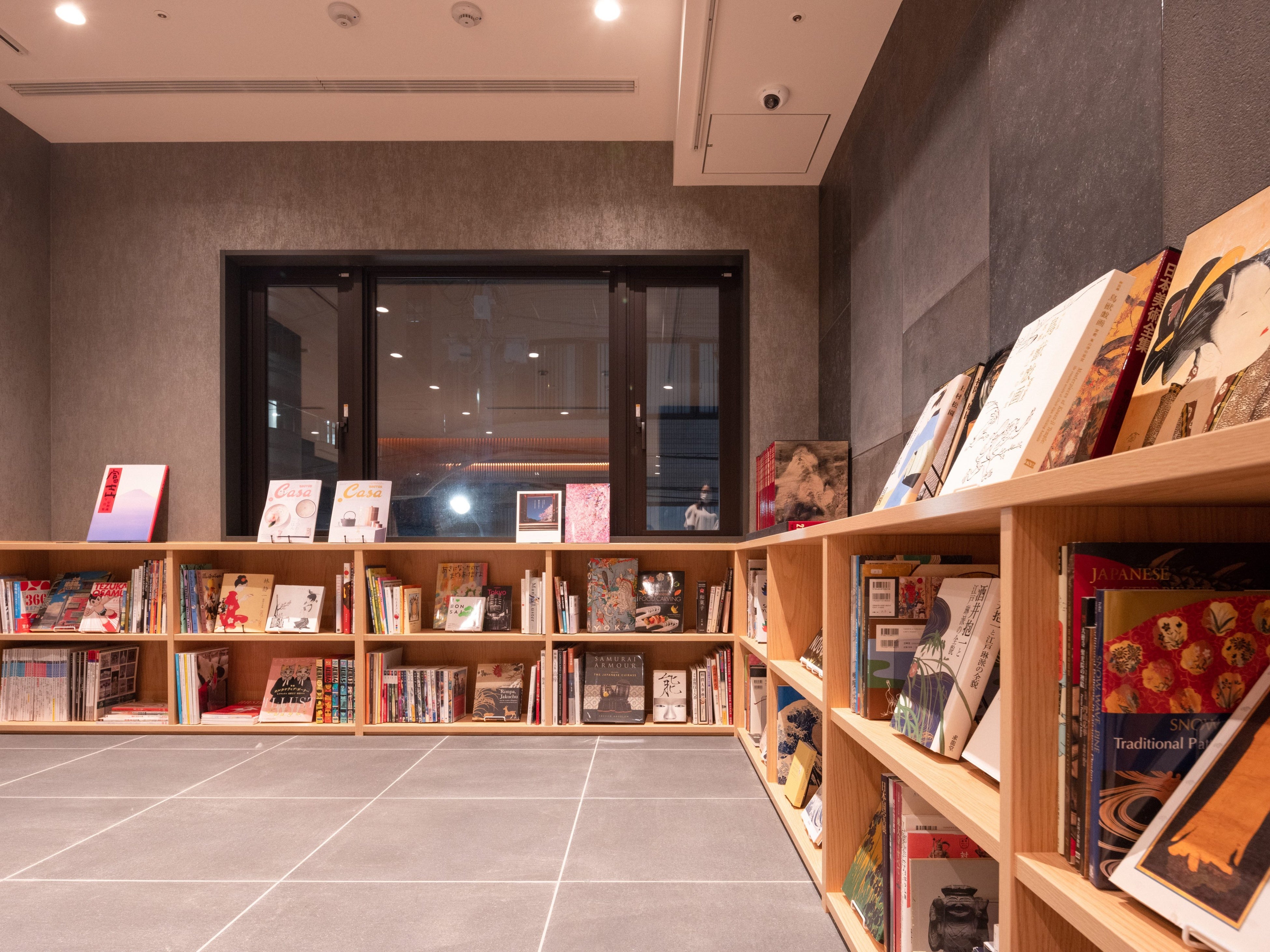 ロビーライブラリー