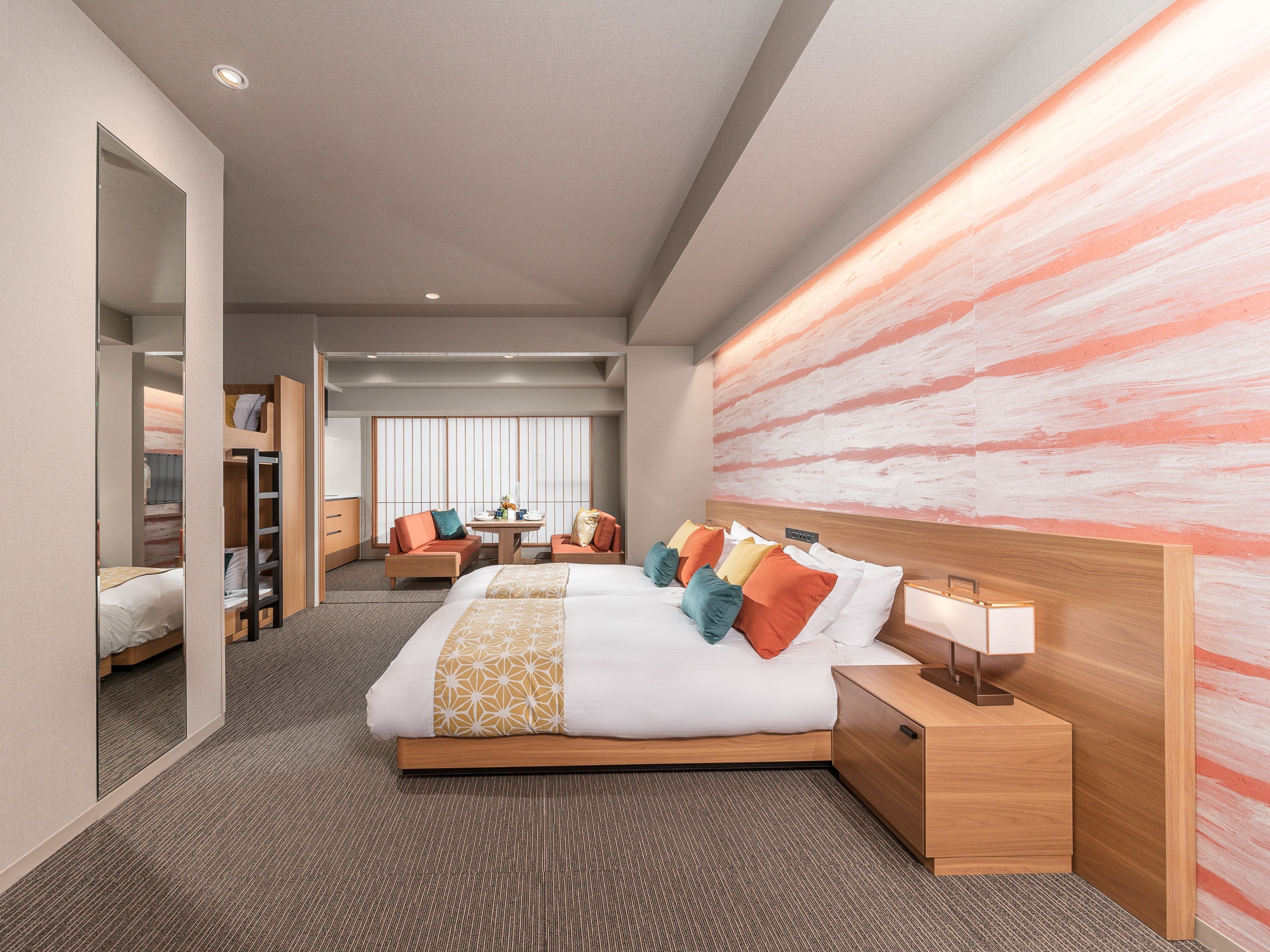 客室（定員4名）