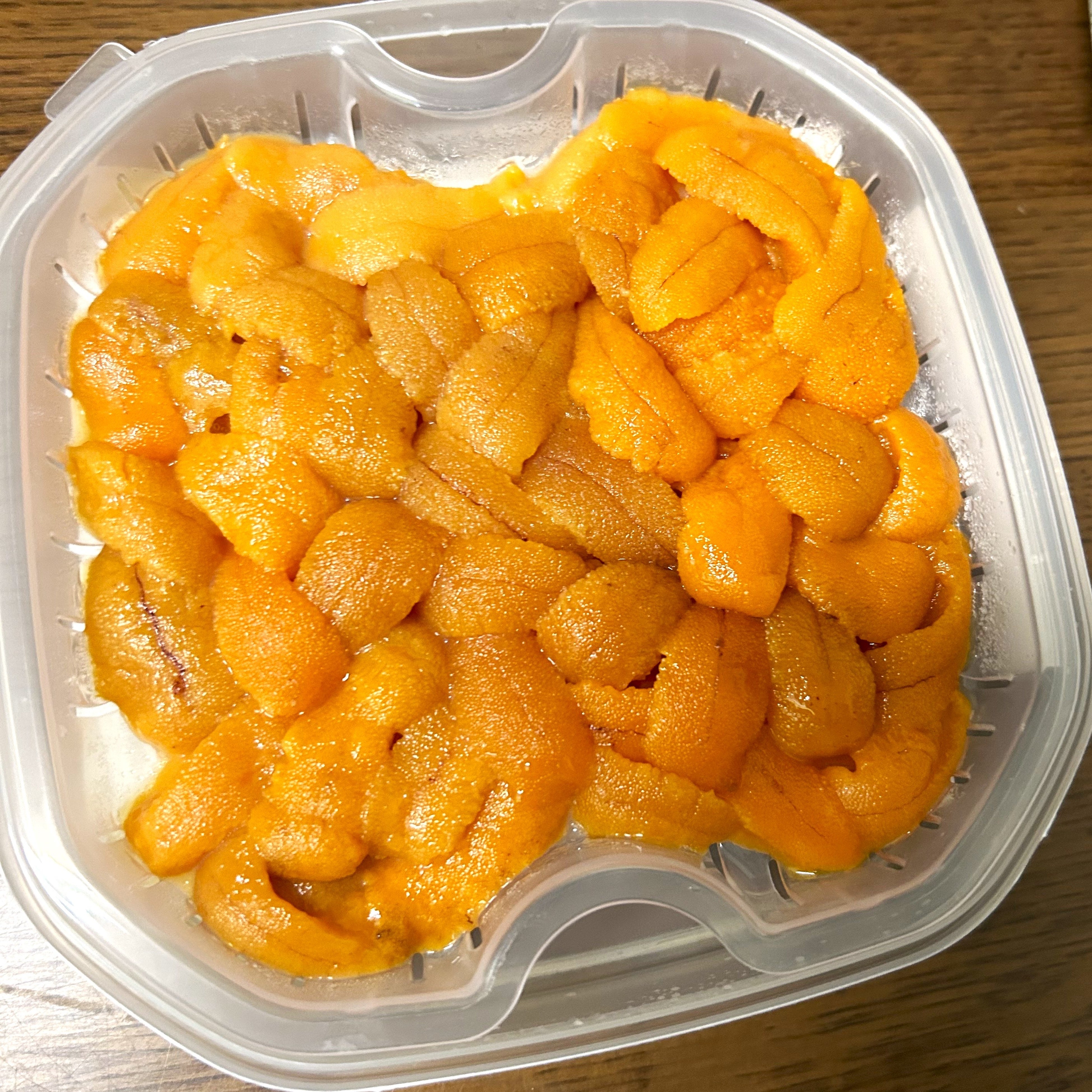 特殊冷凍技術で冷凍したウニは解凍後も身が崩れない