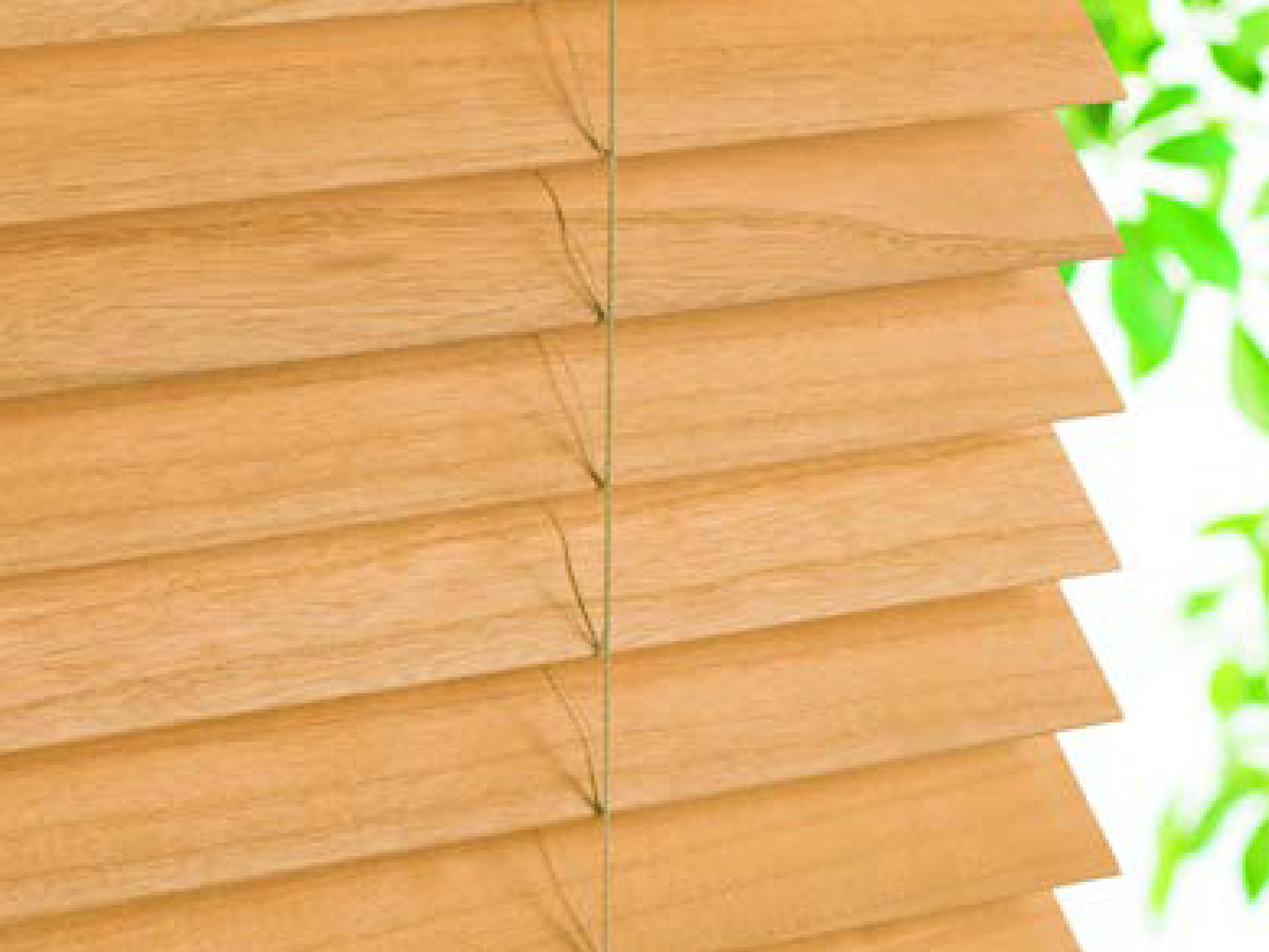 木目の個性が活きる、自然塗料を施した「桐」