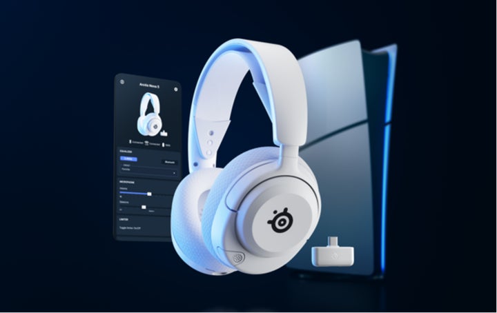 ヘッドセット「Arctis Nova 5」に待望の新色「White」が登場 2024年9月 ヘッドセット「Arctis Nova 5」に待望の新色「White」が登場 2024年9月