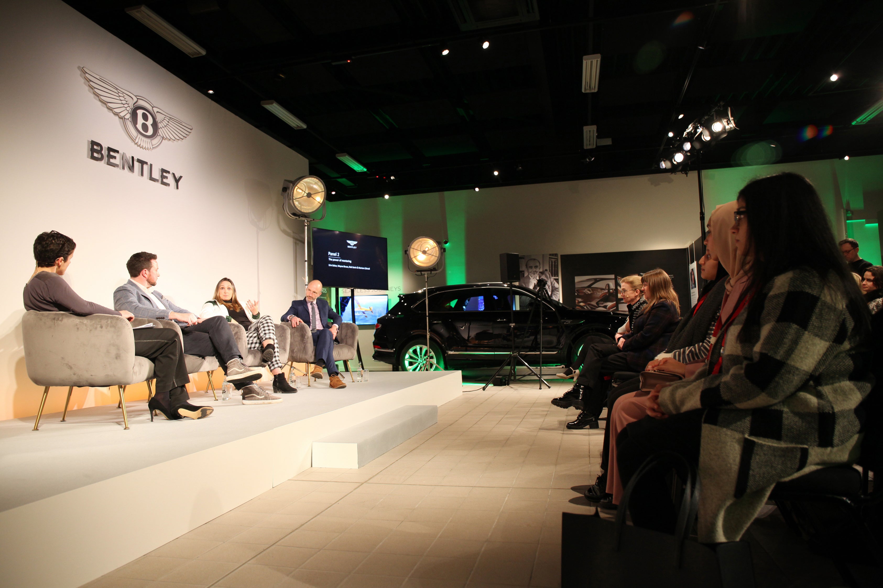 ベントレー 女子学生のためのメンタリングプログラムを導入 ベントレーモーターズジャパンのプレスリリース