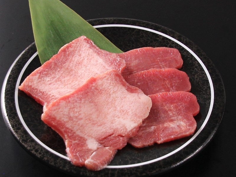 仔牛の牛タン塩麹熟成（イタリア産高級食材）